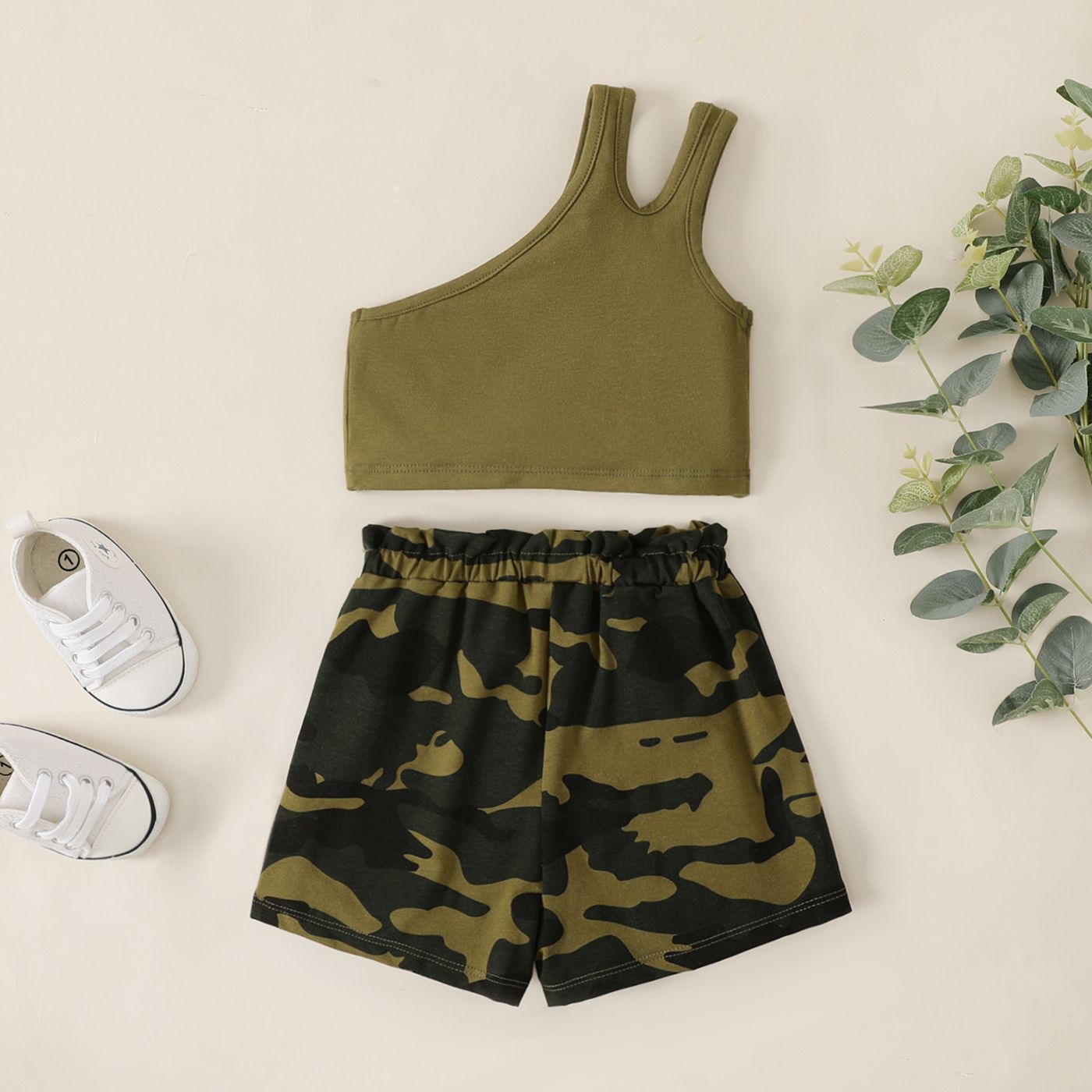 Girls shop camouflage shorts