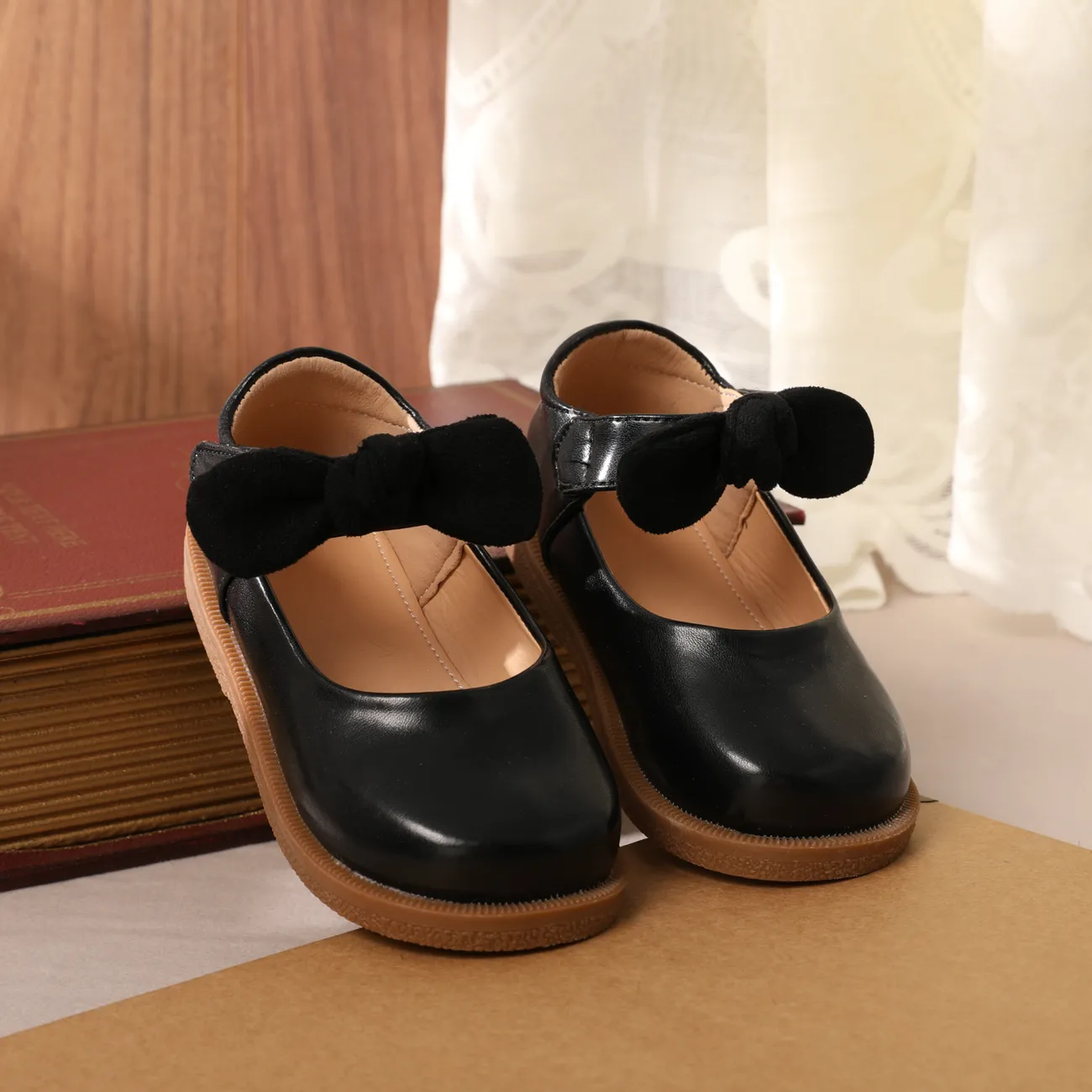 Toddler / Kid Bow Decor White Mary Jane Shoes Black big image 1