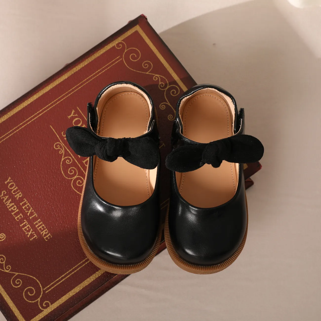 Toddler / Kid Bow Decor White Mary Jane Shoes Black big image 1