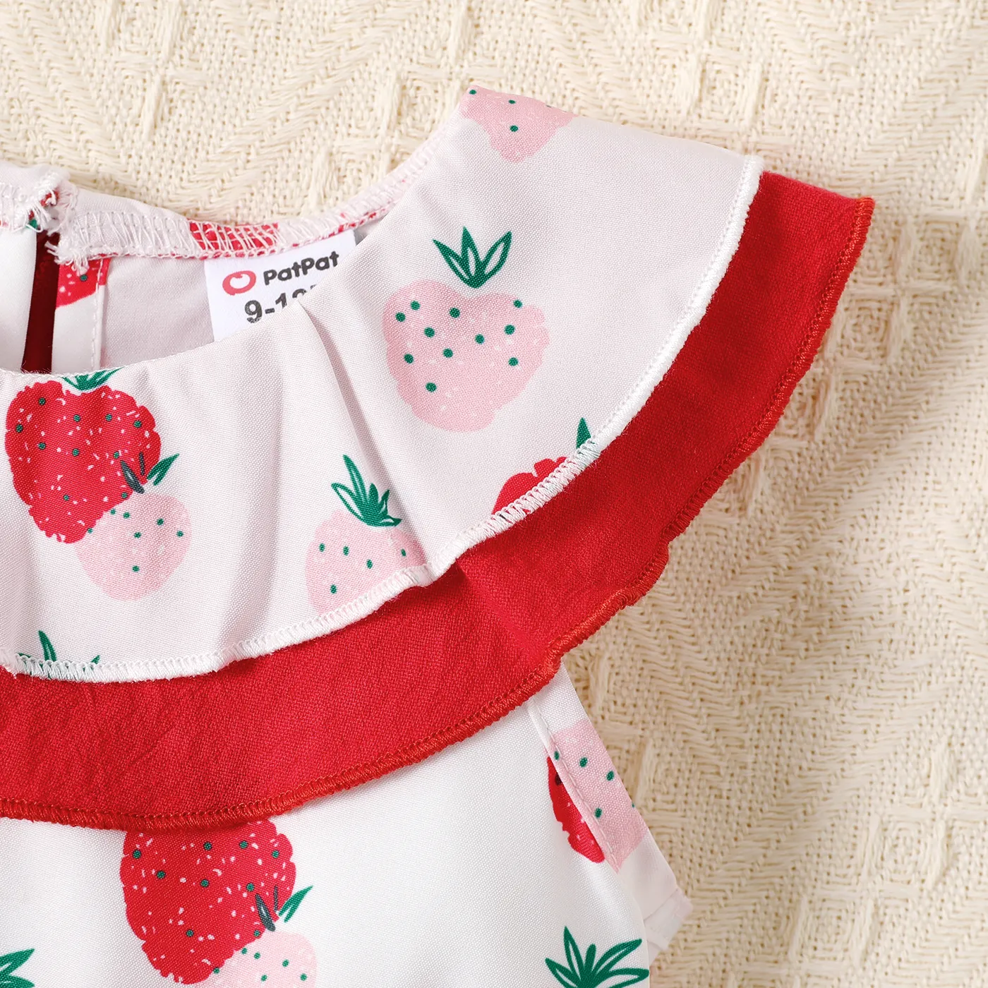 Baby Girl Strawberry Print Bow Decor Ruffled Tank Dress REDWHITE image 3