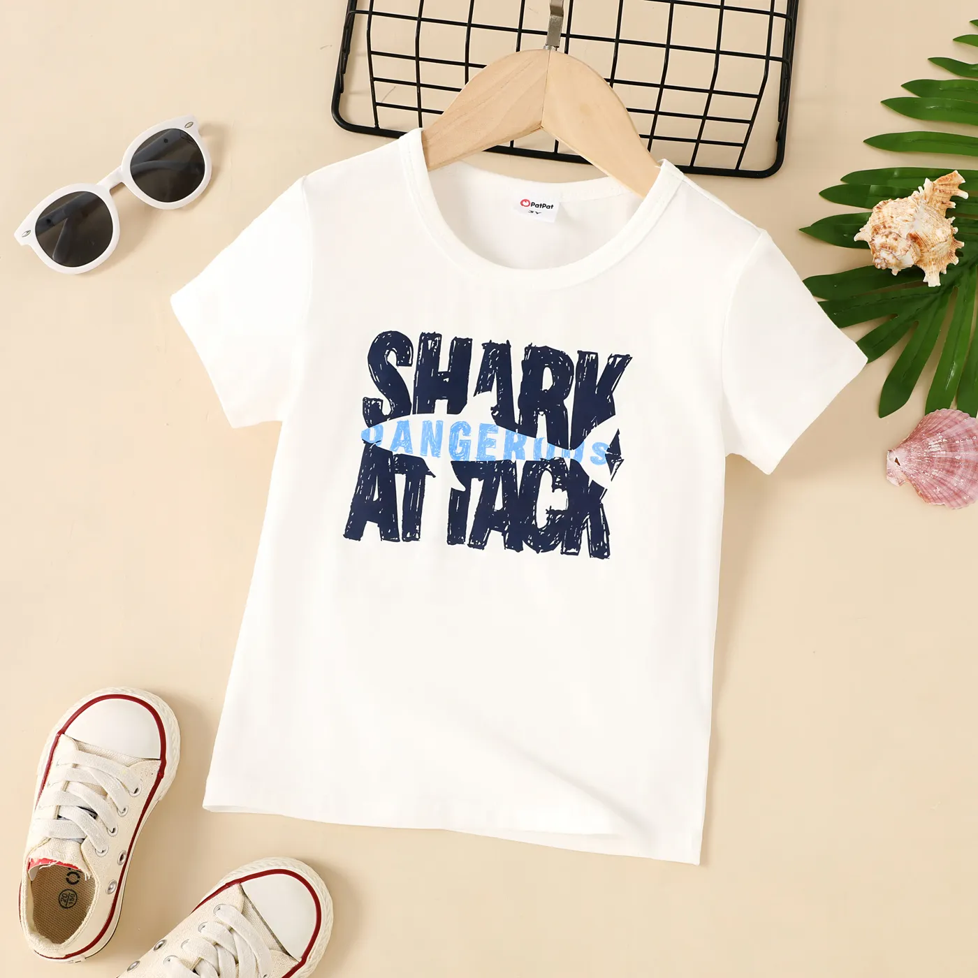 Toddler Boy Shark / Letter Print Short-sleeve Tee