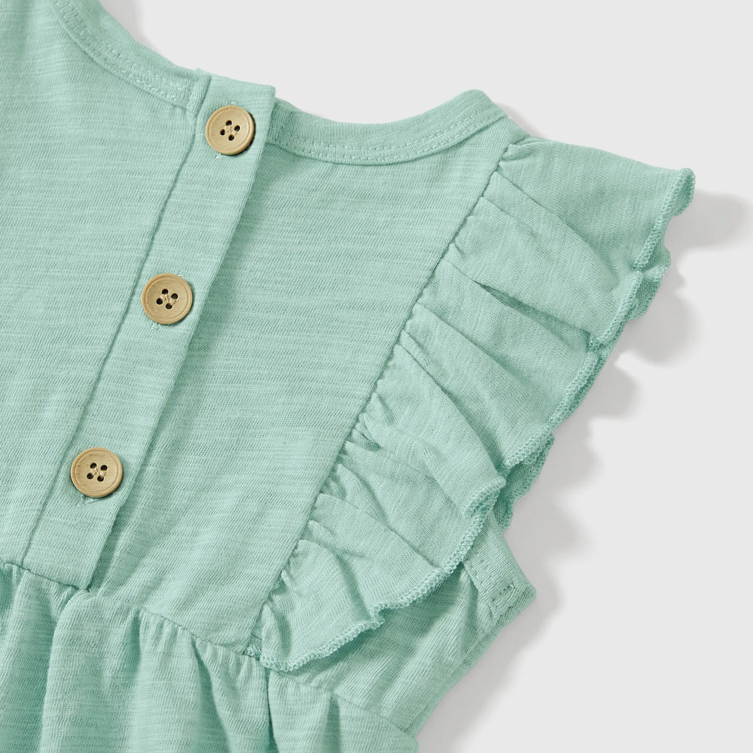Family Matching Ruffled Tank Dresses and Color Block Short-sleeve T-shirts Sets Green image 4