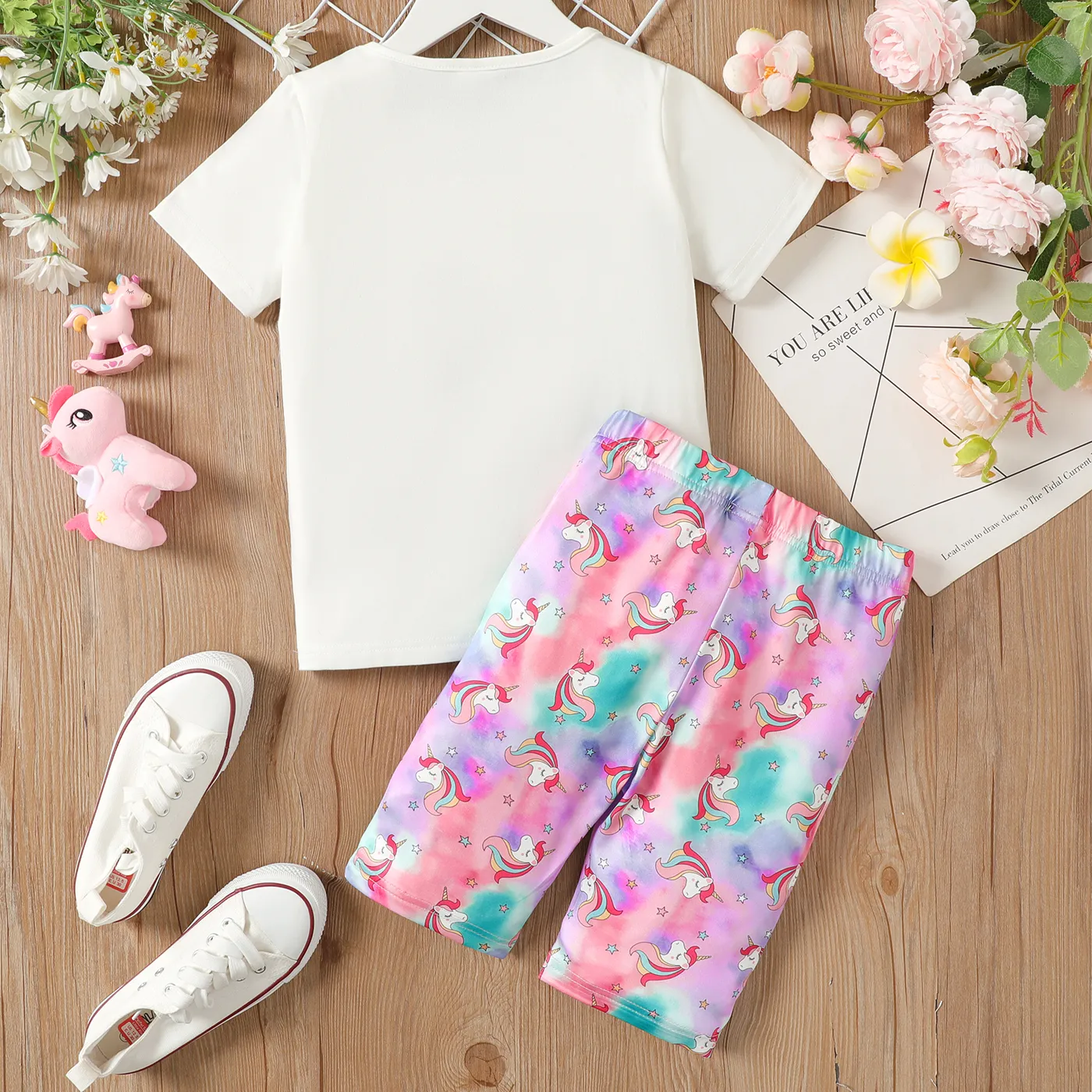 2pcs Kid Girl Animal Unicorn Letter Print Short-sleeve Top and Stars Print Leggings Shorts Set  image 2