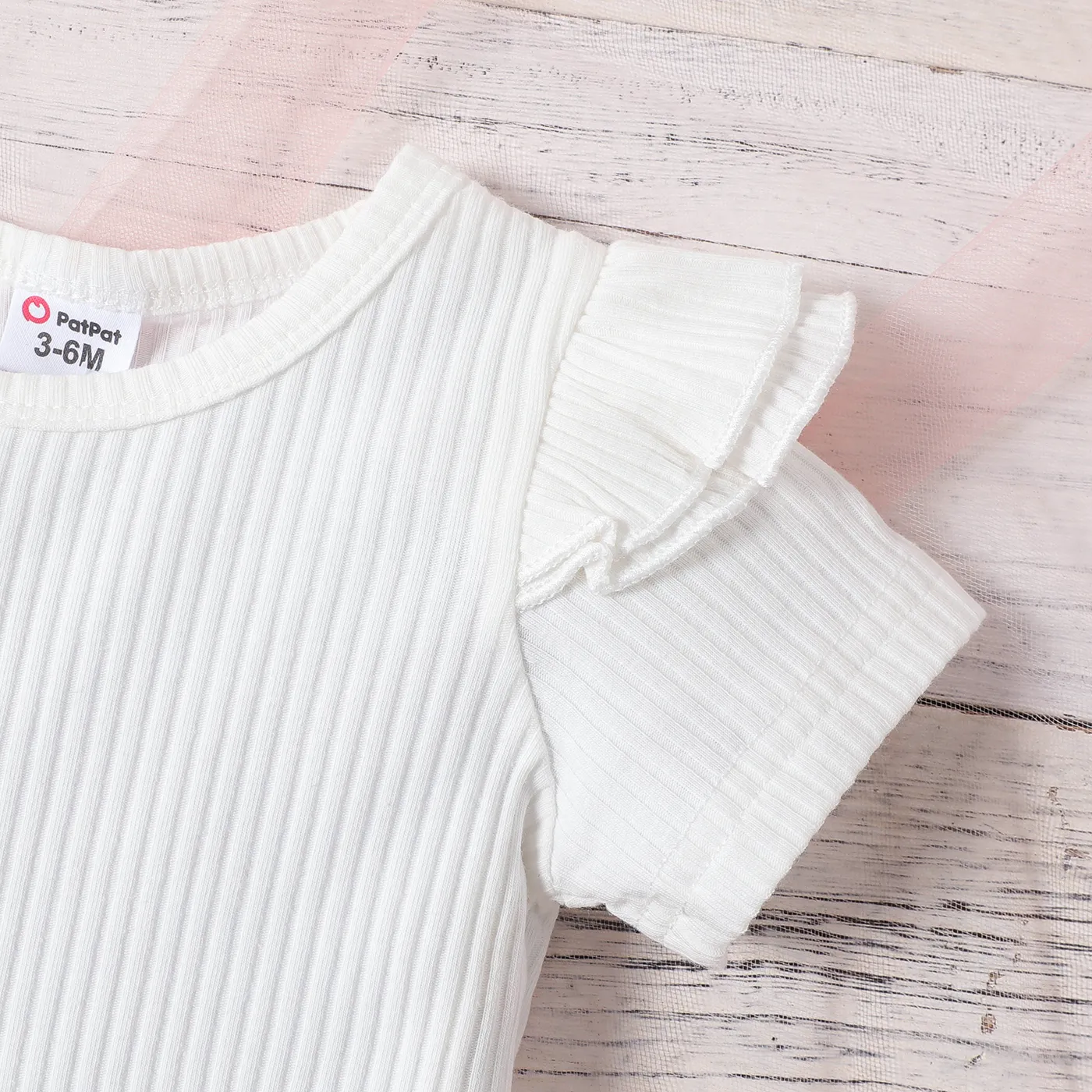 2pcs Baby Girl 95% Cotton Ruffle Trim Short-sleeve Rib-knit Top and Rainbow Embroidered Waffle Overall Romper Set  image 4