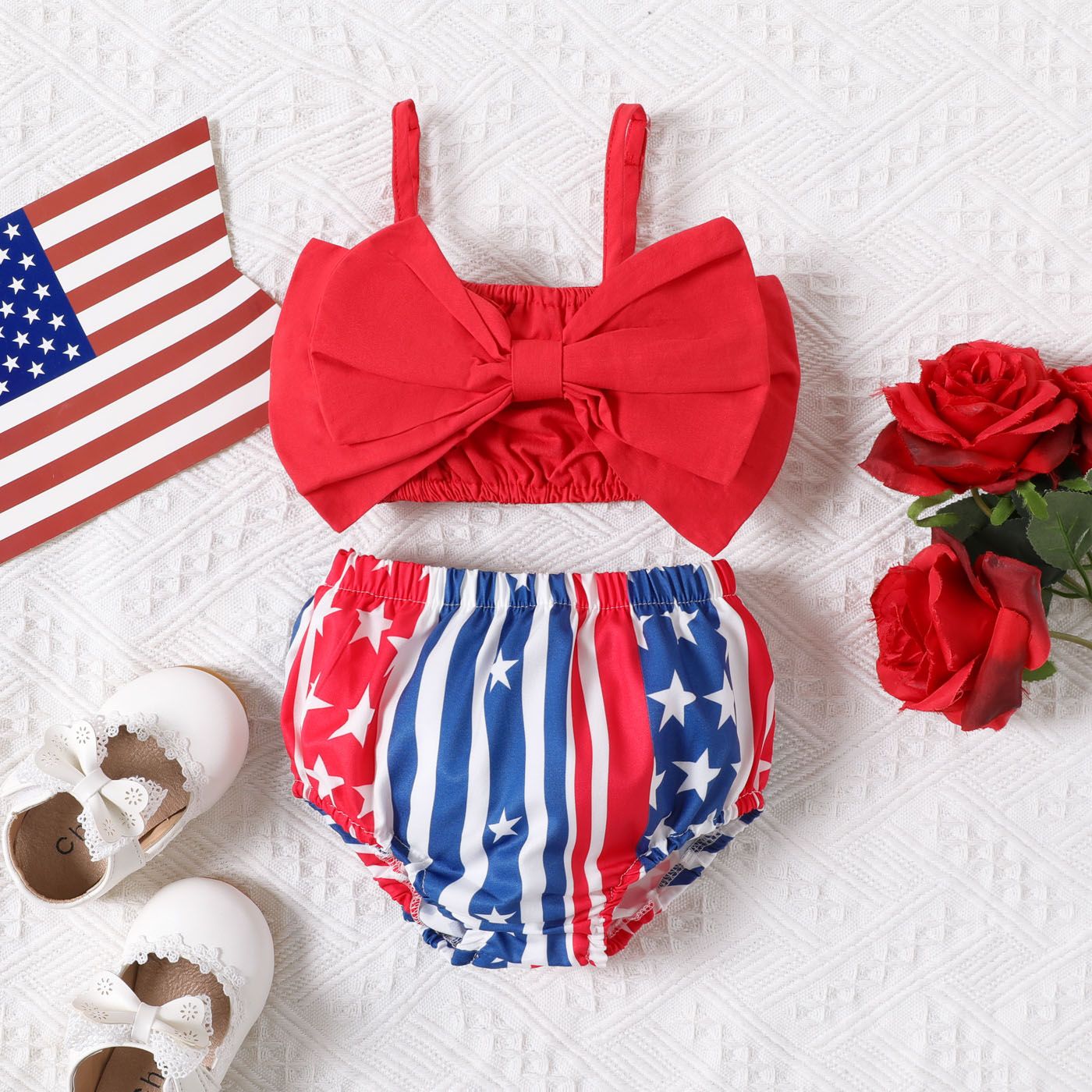 Independence Day 2pcs Baby Girl 100% Cotton Bow Decor Slip Top And Frill Trim Shorts Set