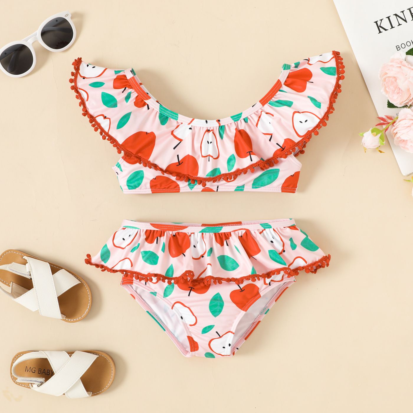 

2pcs Toddler Girl Apple Print Ruffled Two-piece Swimsuit Set