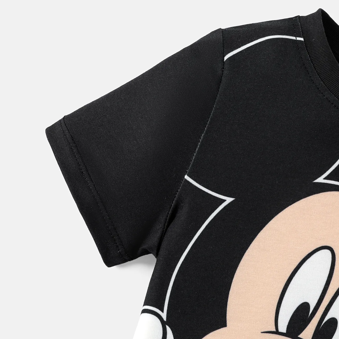 Disney Mickey and Friends Toddler/Kid Girl/Boy Character & Letter Print Naia™ Short-sleeve Tee Black big image 1