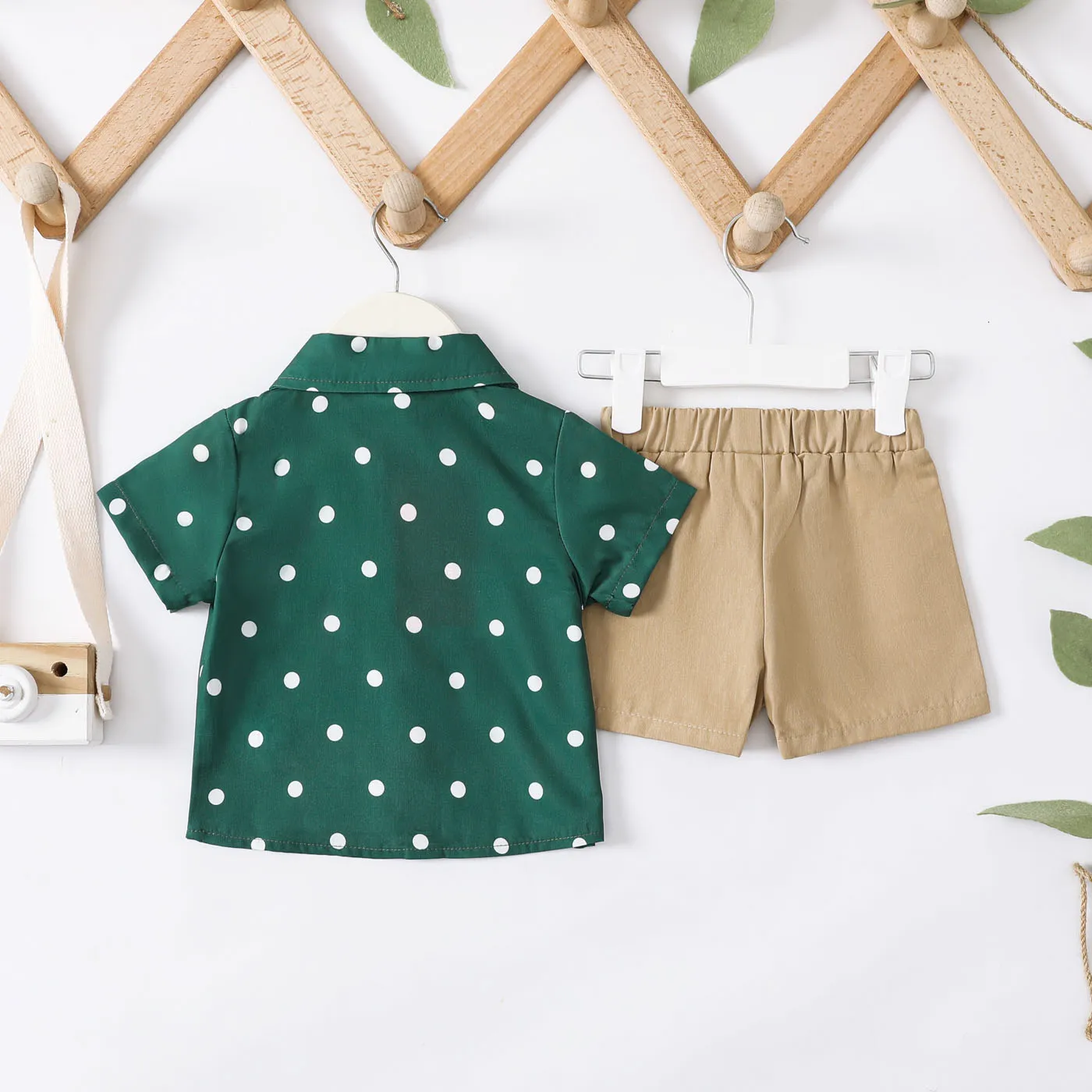 2pcs Baby Boy Polka Dots Pattern Short-sleeve Shirt and 100% Cotton Shorts Set  image 3