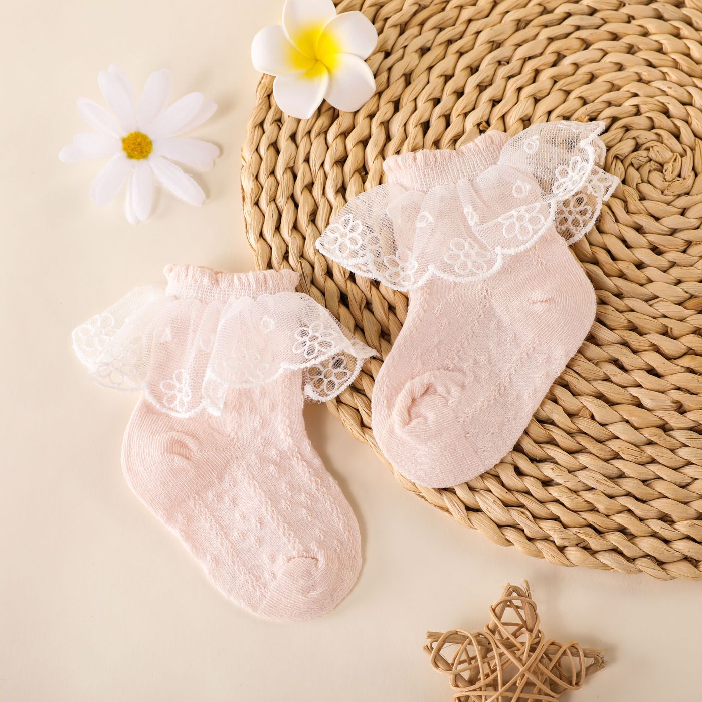 

Baby/Toddler's Lace Hollow Mesh Princess Socks