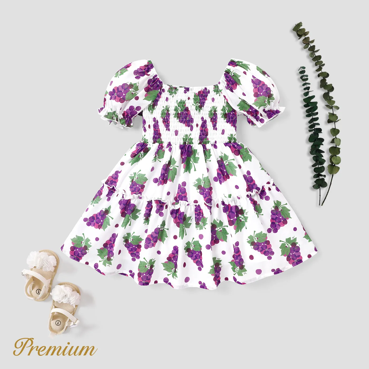 Toddler Girl Allover Grape Print Short-sleeve Smocked Dress White image 4