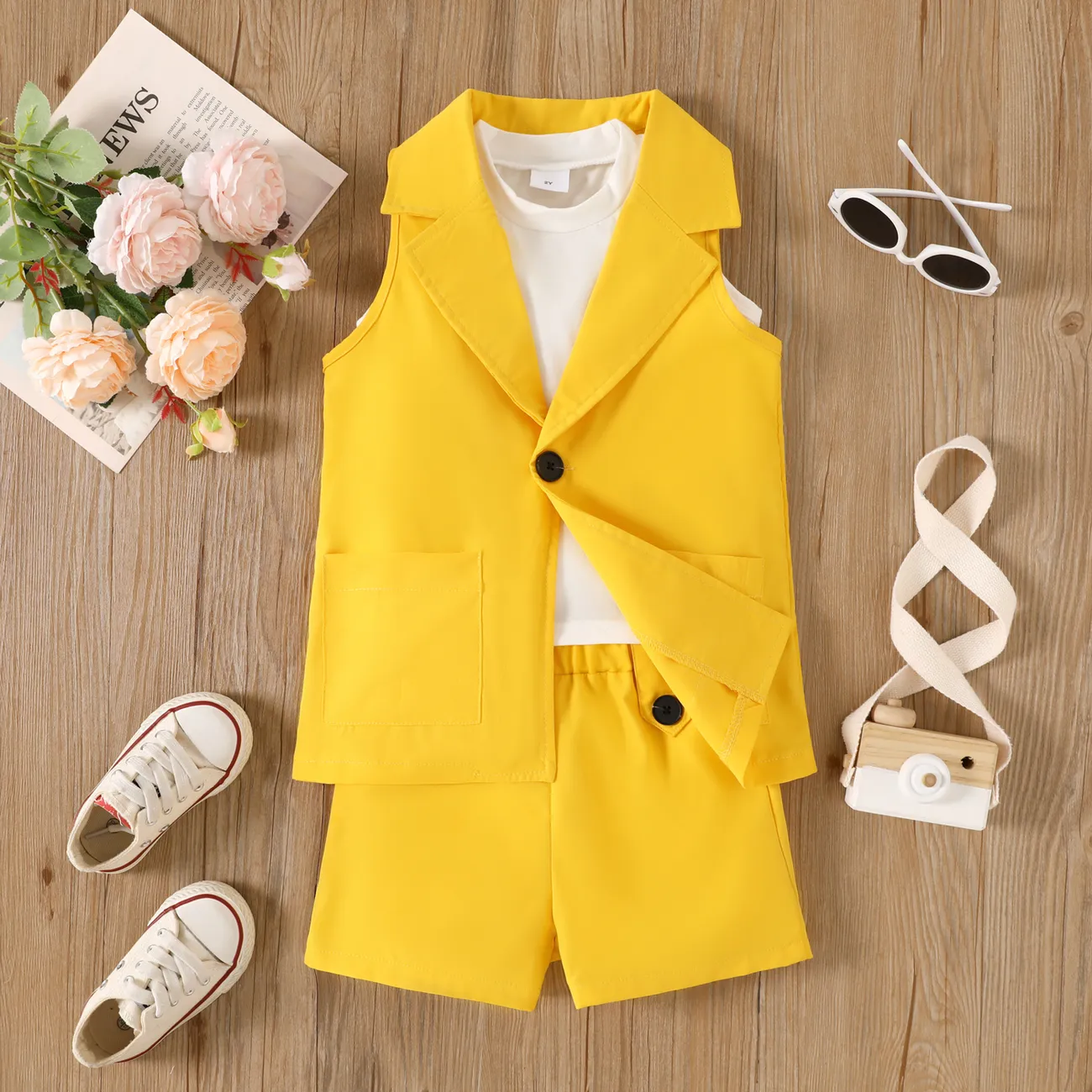 4pcs Toddler Girl Trendy Sleeveless Tee & Shorts & Lapel Collar Coat and Belted Waist Bag Set Yellow big image 1