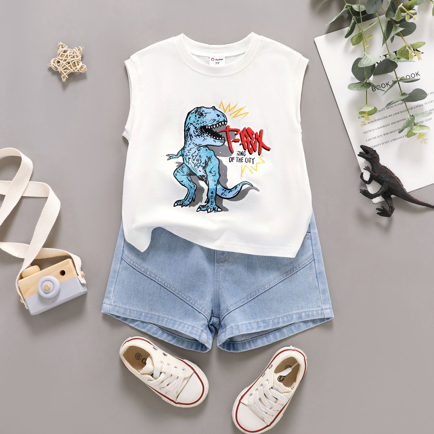 2pcs Toddler Boy Dinosaur Print Tank Top and Denim Shorts Set