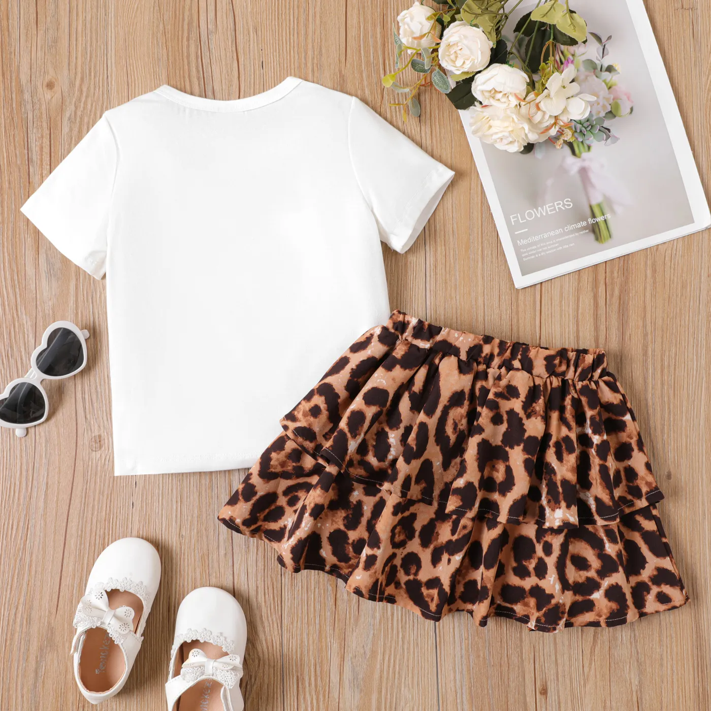 2pcs Toddler Girl Cat Print Top and Leopard Skirt Set  White image 2