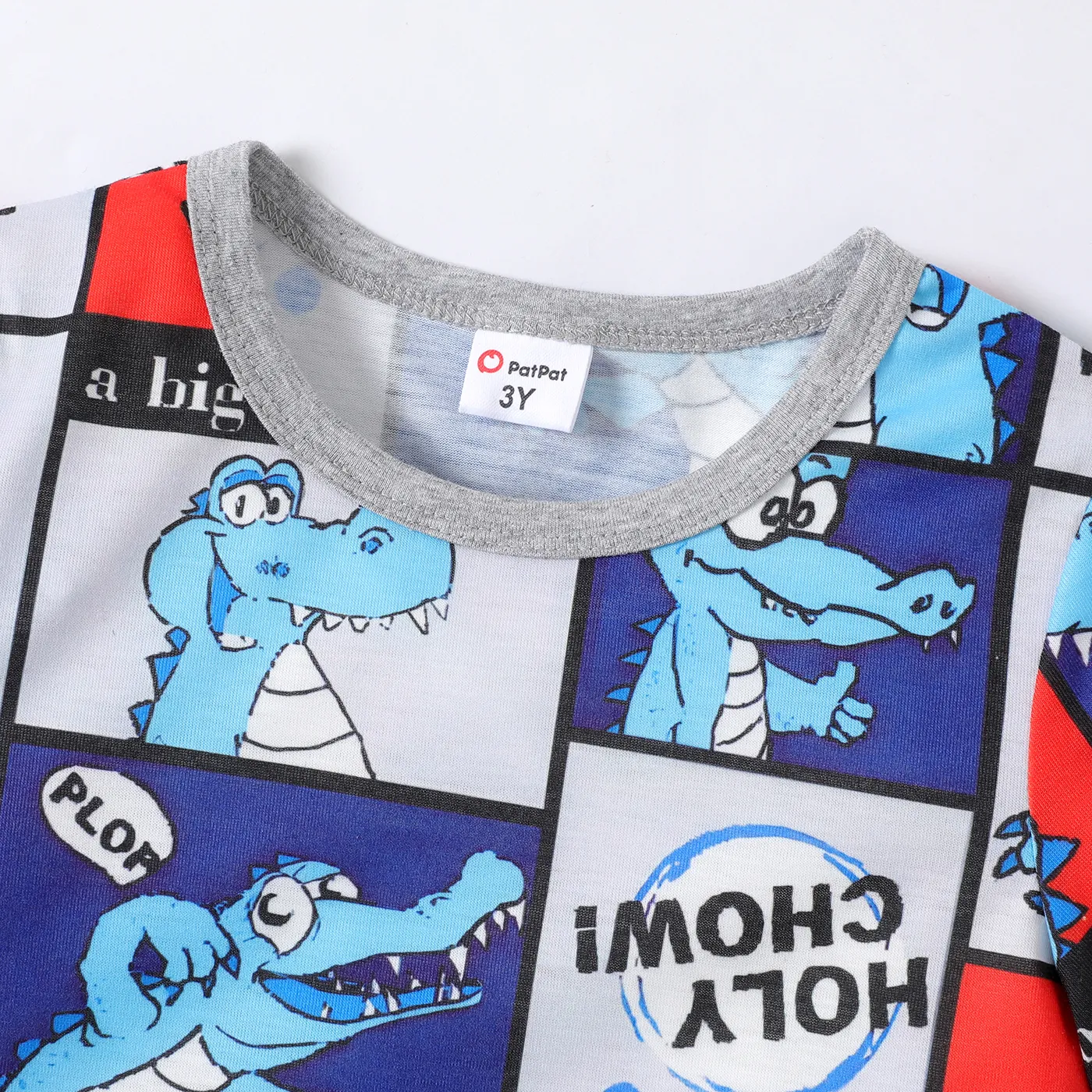 2pcs Toddler Boy Dinosaur Print Short-sleeve Tee and Letter Print Denim Shorts Set   ColorBlock image 4