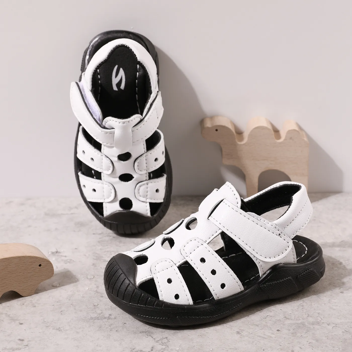 Toddler/Kid Non-slip Soft Sole Velcro Solid Sandals