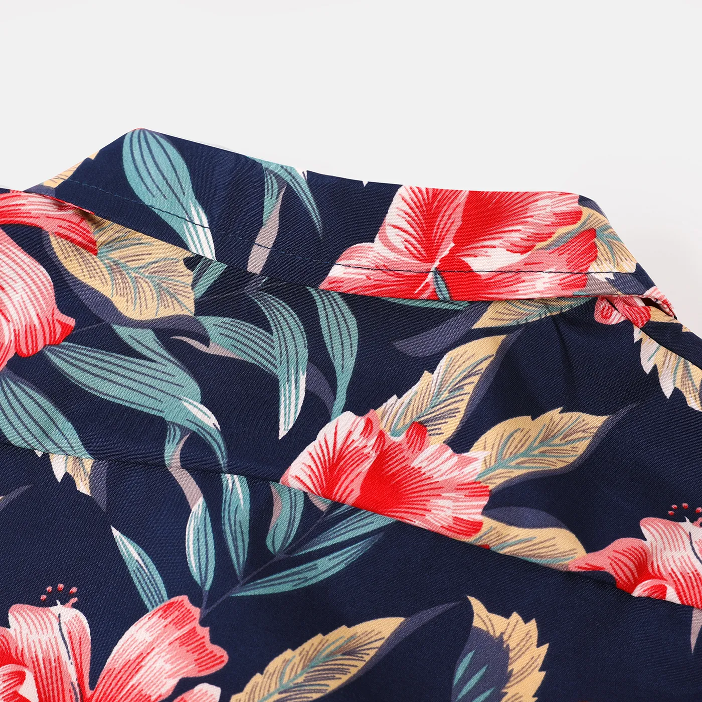 Family Matching Allover Floral Print Halterneck Dresses and Short-sleeve Shirts Sets  big image 8