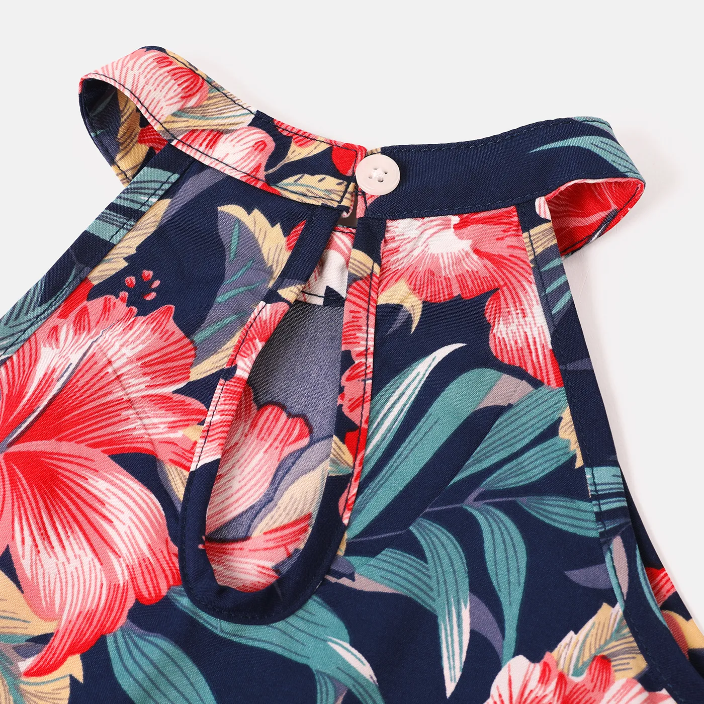Family Matching Allover Floral Print Halterneck Dresses and Short-sleeve Shirts Sets  big image 12