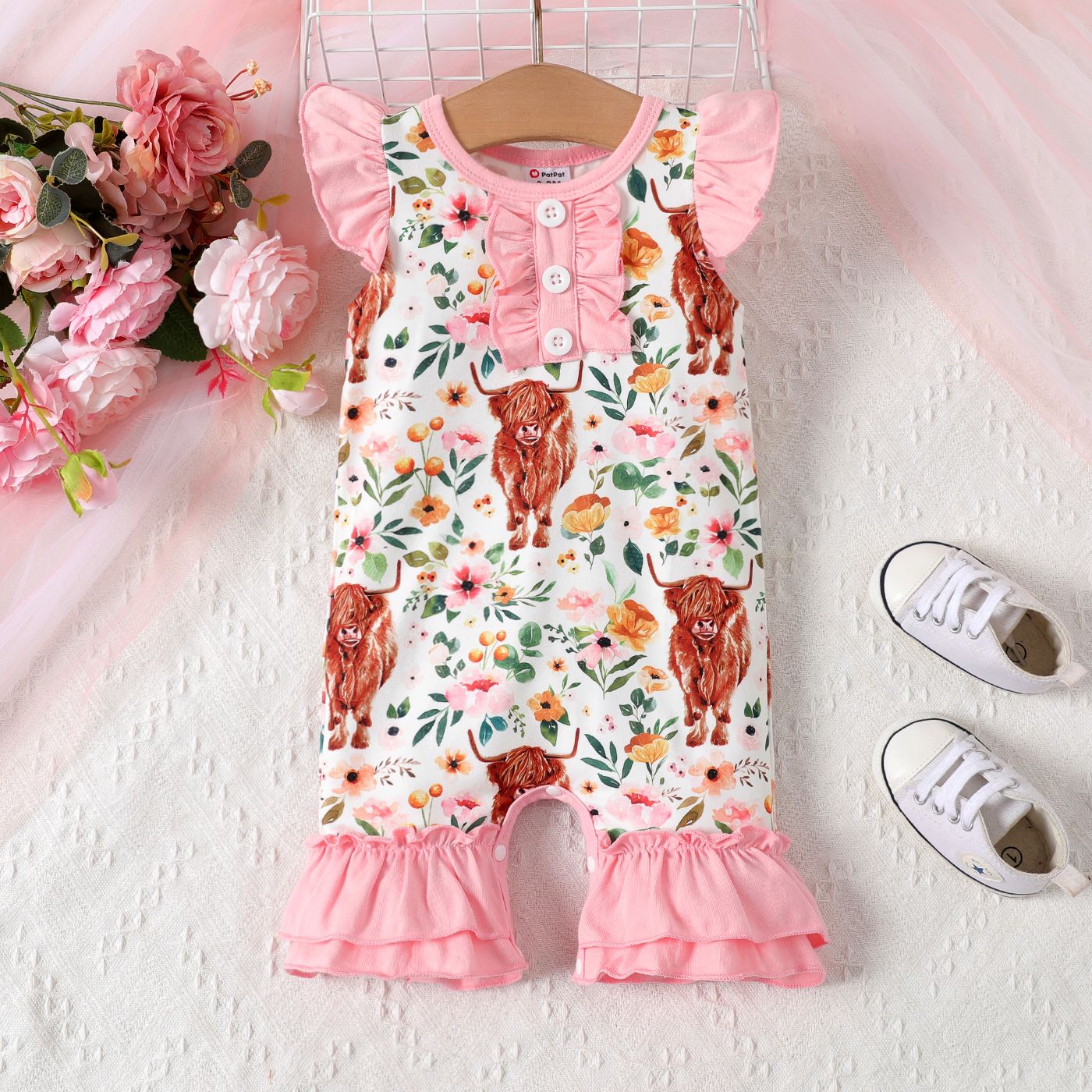 

Baby Girl Allover Floral Print Front Buttons Ruffle Jumpsuit