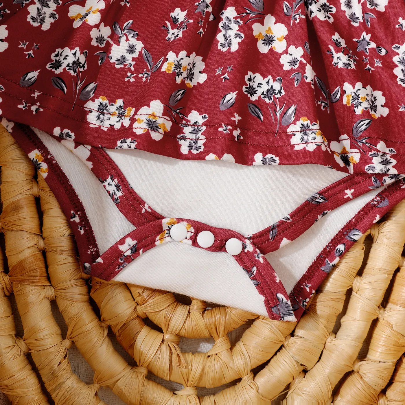2pcs Baby Girl Cat & Floral Print Short-sleeve Bodysuit Dress with Headband Burgundy image 5