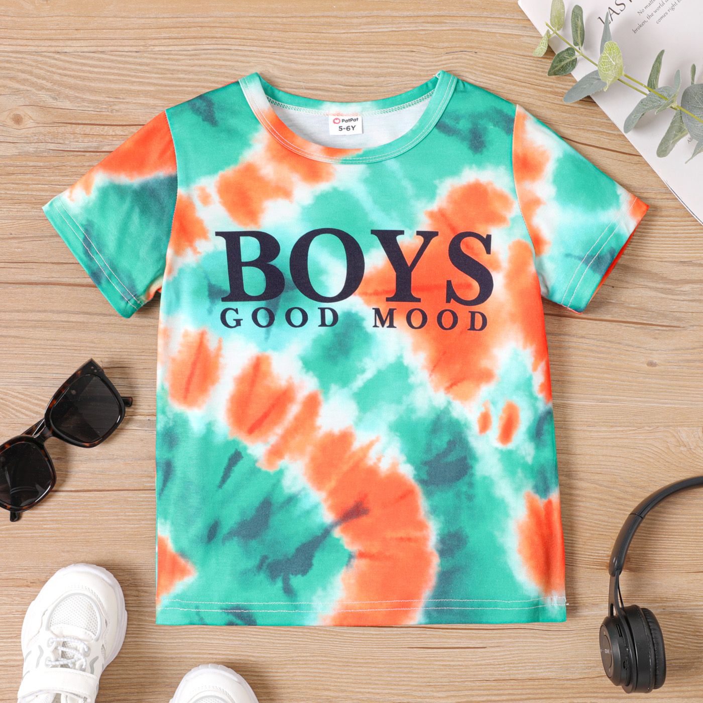 Kid Boy Letter Graphic Tie Dye Tee à Manches Courtes