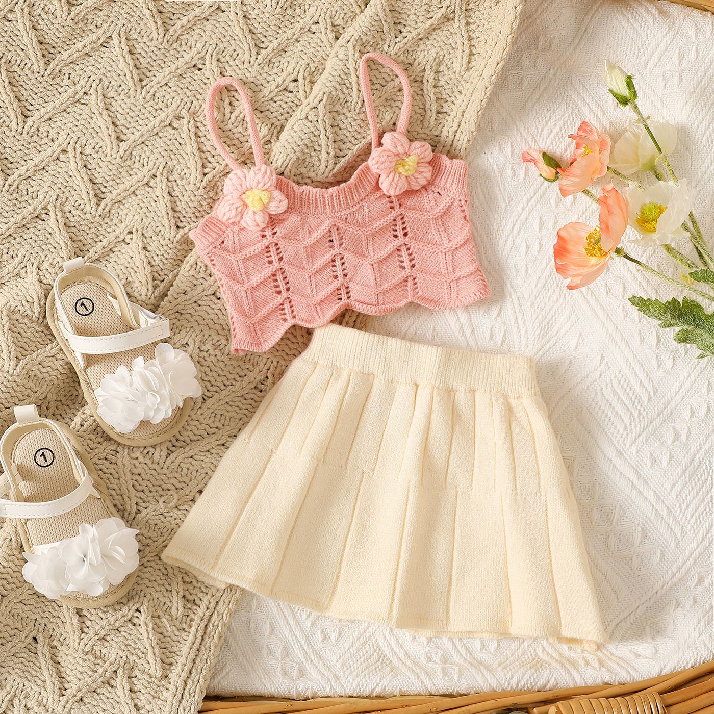 

2pcs Baby Girl Floral Pattern Texture Hollow Out Slip Top and Skirt Set