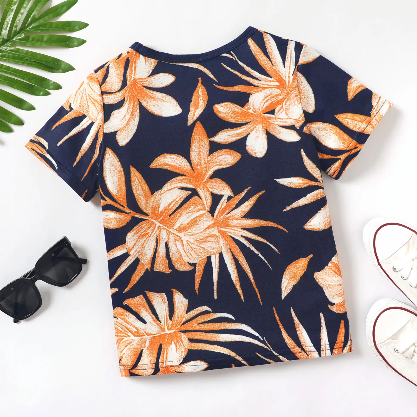 Kid Boy Allover Plant Print Patch Pocket Short-sleeve Tee  image 3