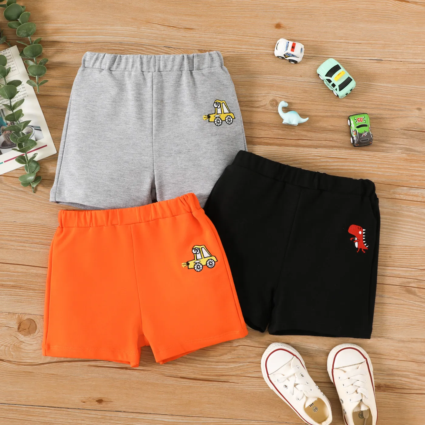 Toddler Boy Vehicle Embroidered Shorts  big image 1