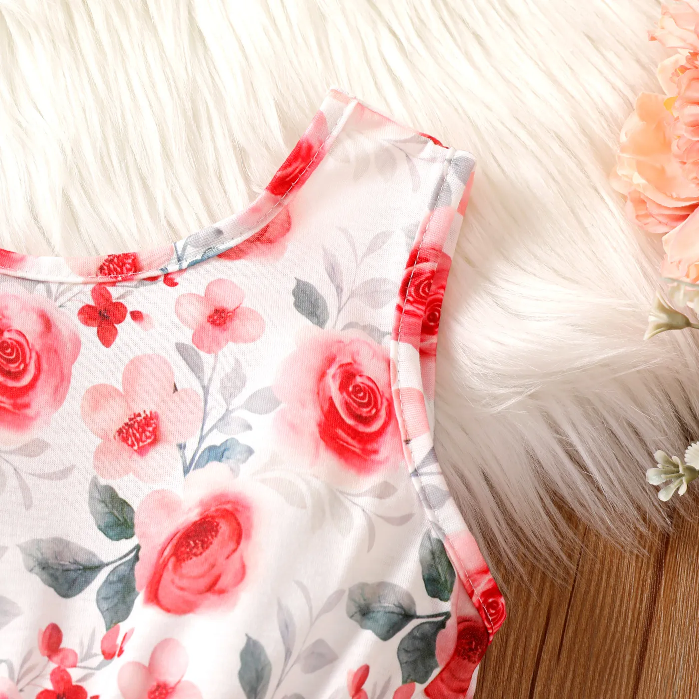 2pcs Kid Girl Ruffle Trim Short-sleeve Cardigan and Allover Floral Print Tank Dress Set  image 3