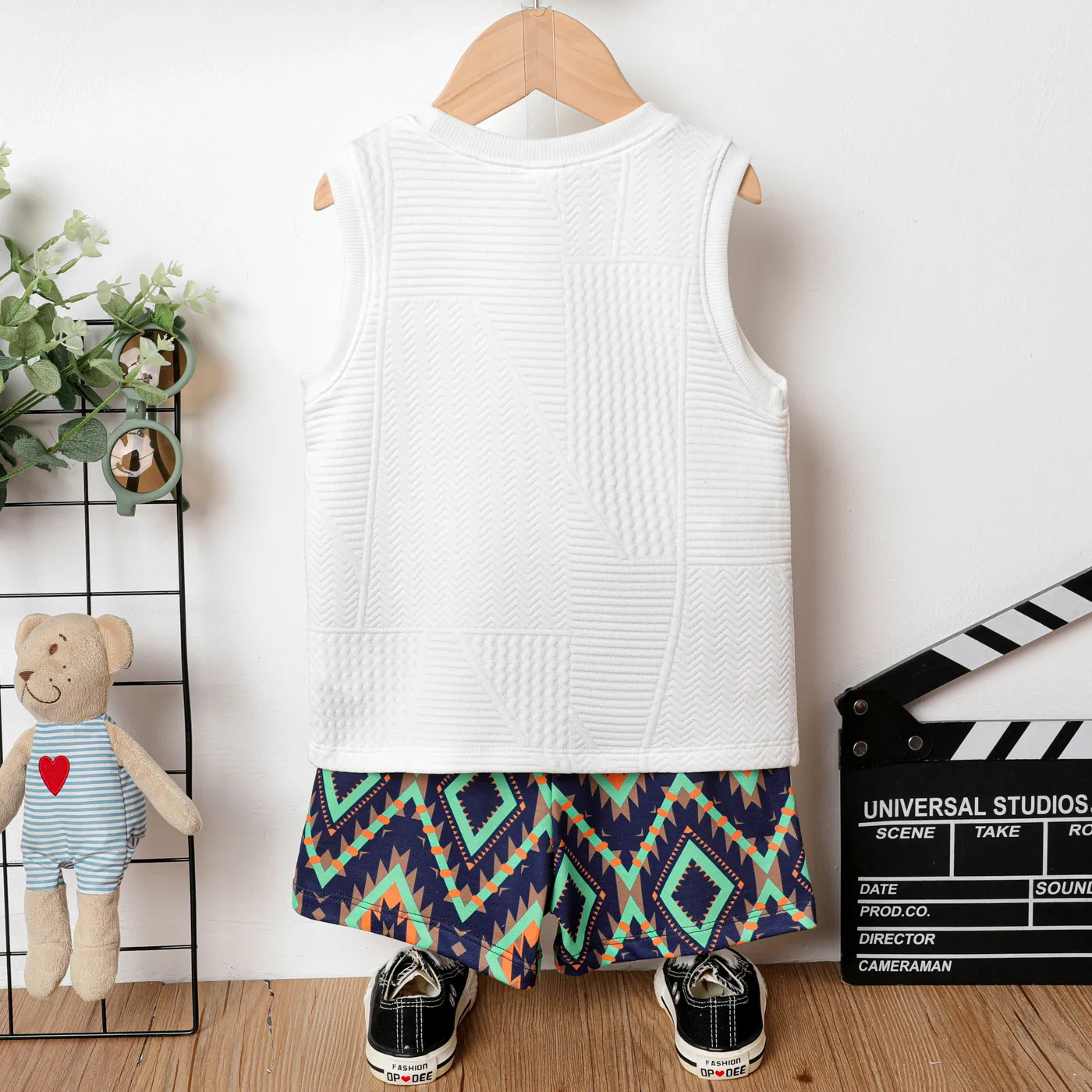 2pcs Toddler Boy Boho Bear Embroidered Tank Top and Shorts Set   White image 2