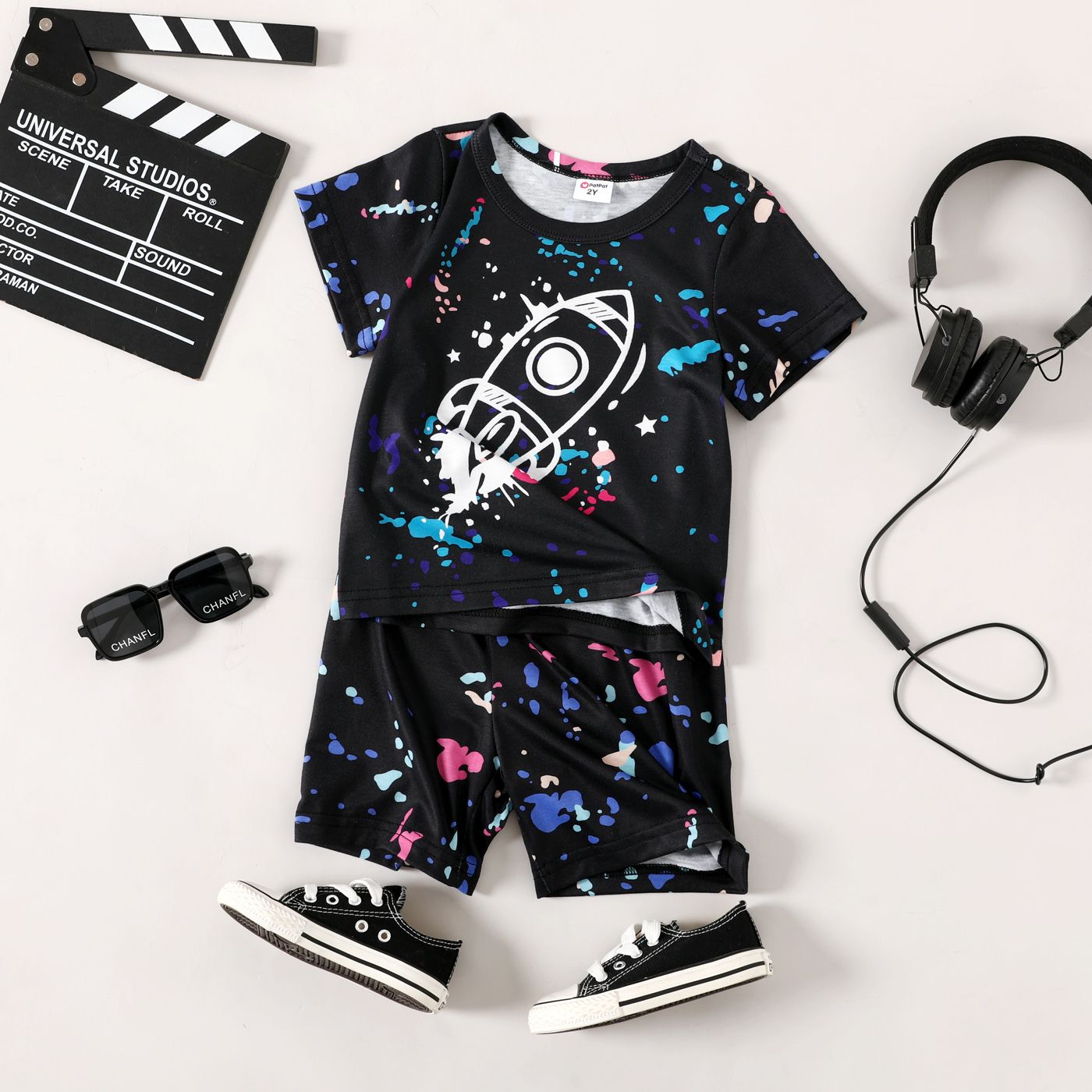 

2pcs Toddler Boy Spacecraft Print Short-sleeve Tee and Shorts Set