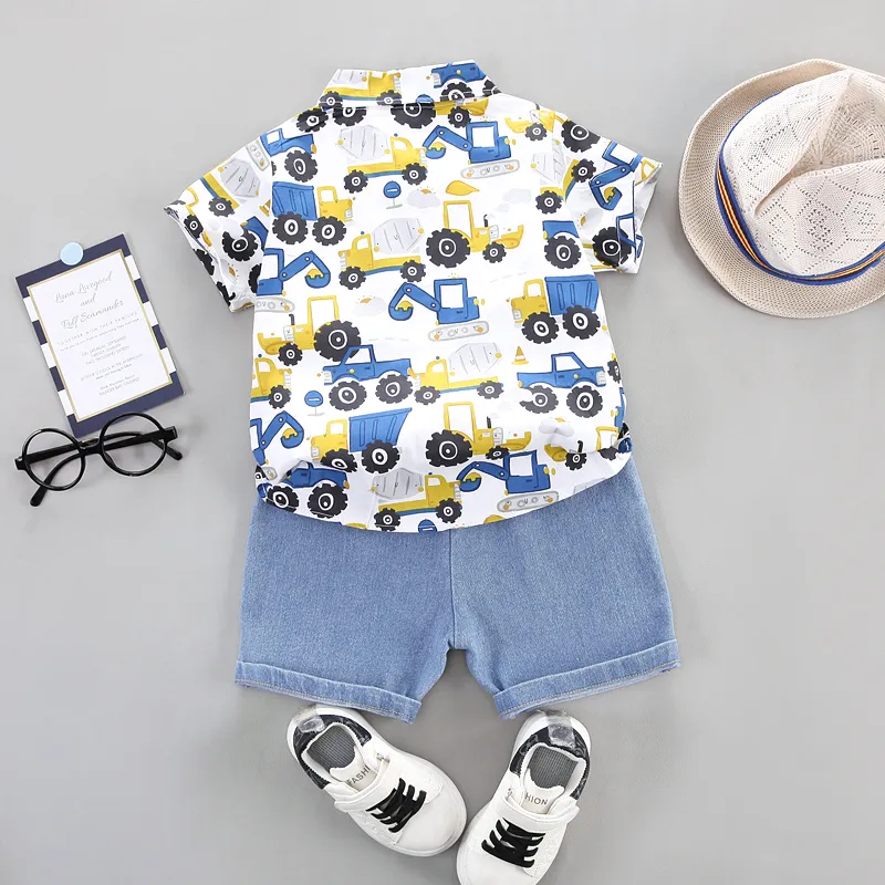 2pcs Toddler Boy Allover Vehicle Print Short-sleeve Cotton Shirt and Denim Shorts Set Blue big image 1
