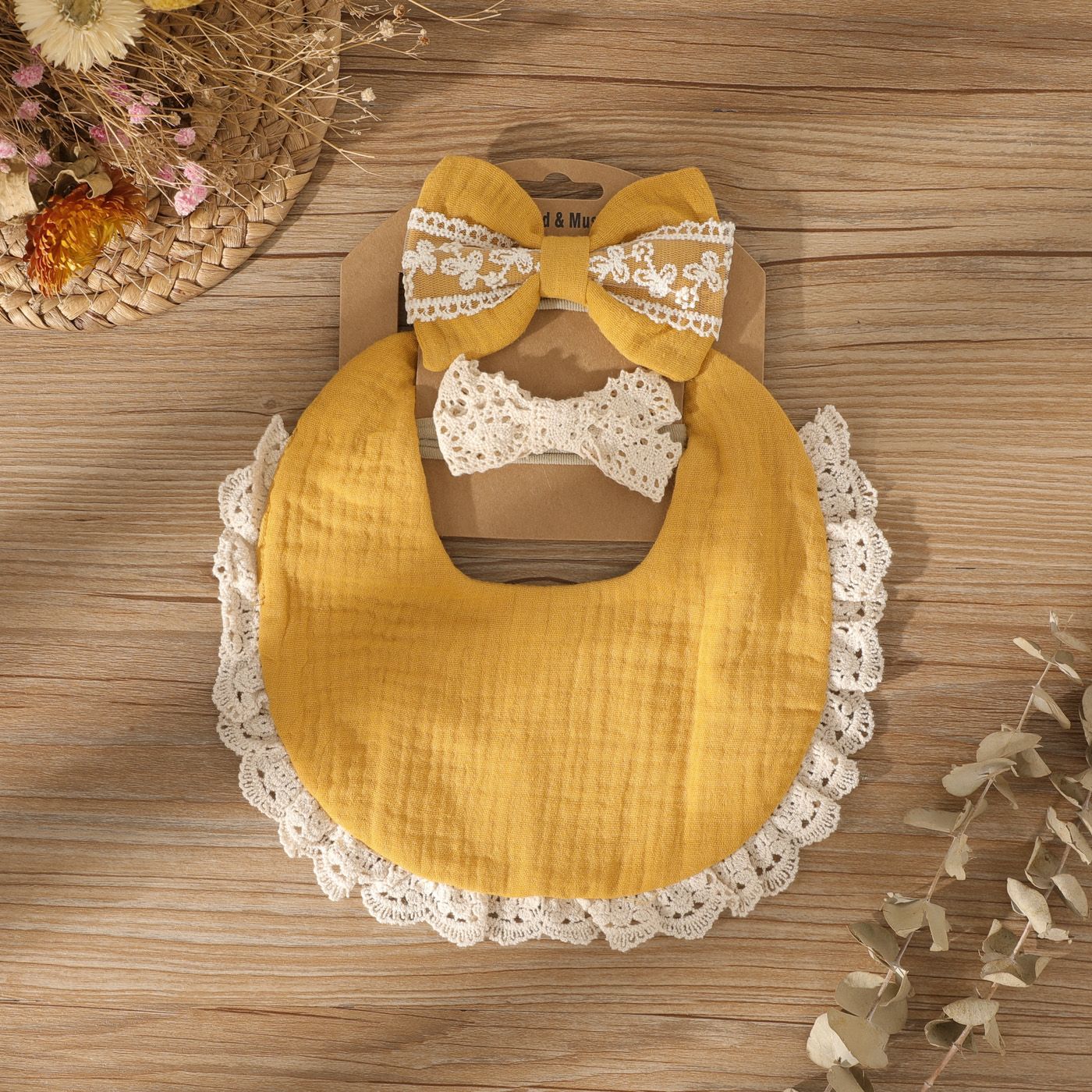 

2-pack 100% Cotton Baby Headband and a 100% Cotton Lace Water Towel Set (with Paper Jam)