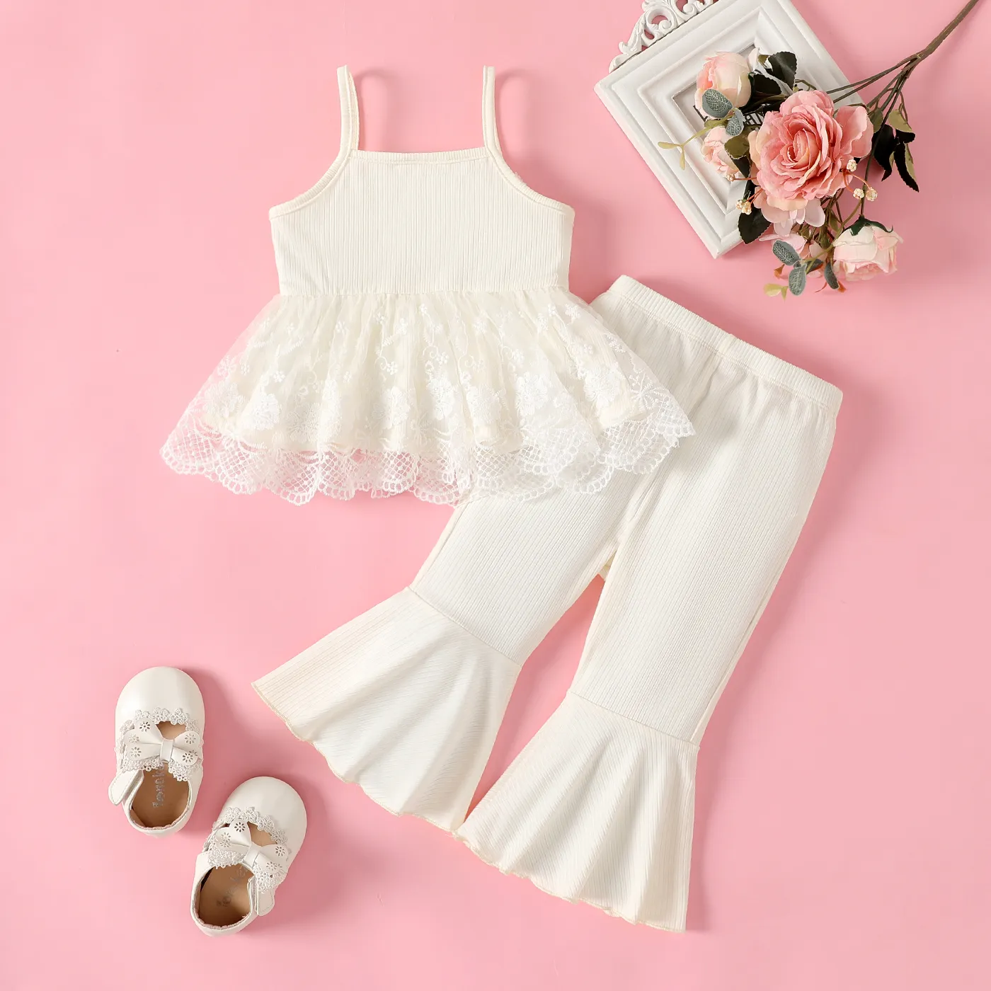 2pcs Baby Girl Lace Ruffle Hem Rib-knit Cami Top and Flared Pants Set OffWhite