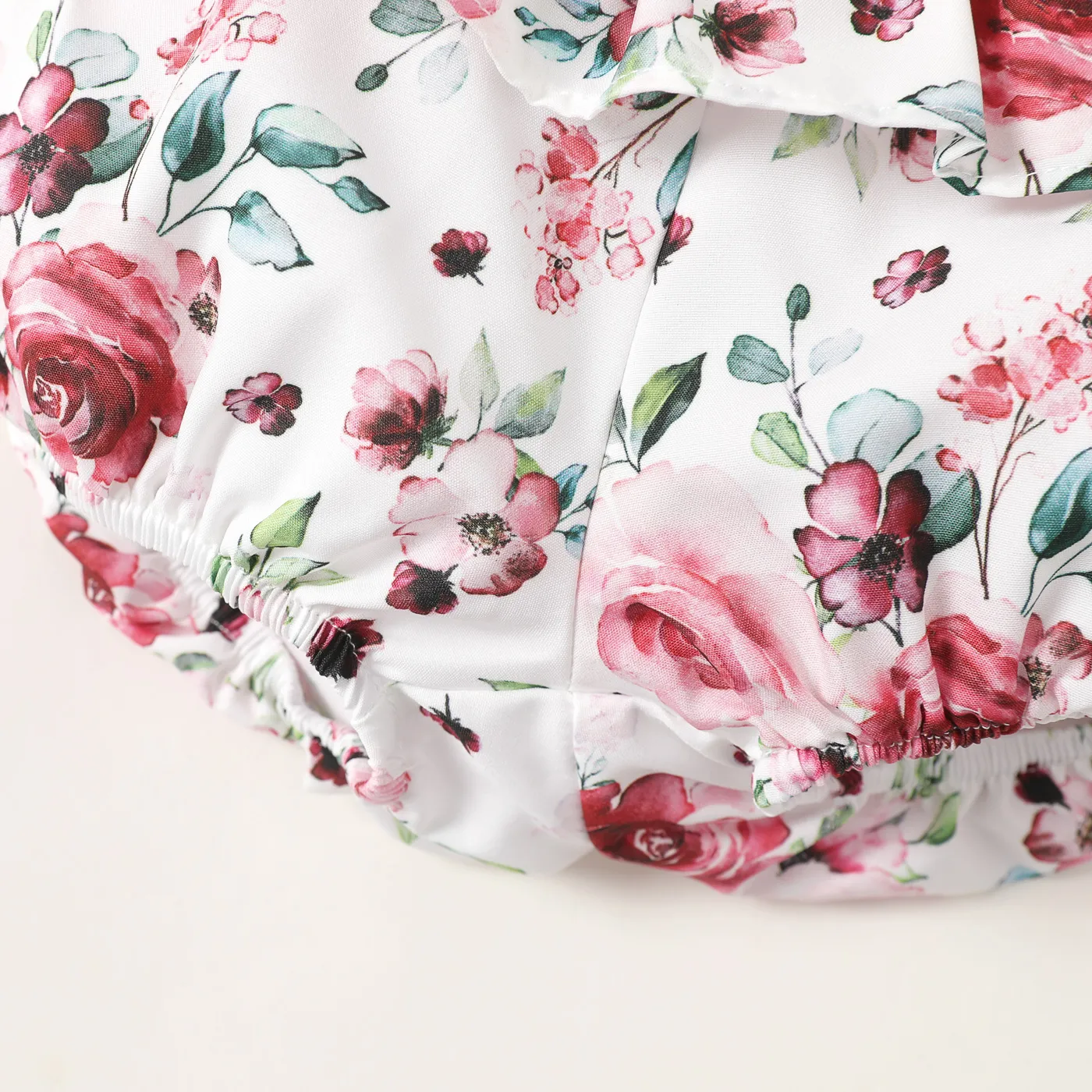 2pcs Baby Girl 100% Cotton Twist Knot Front Cami Top and Floral Print Shorts Set  Burgundy image 5