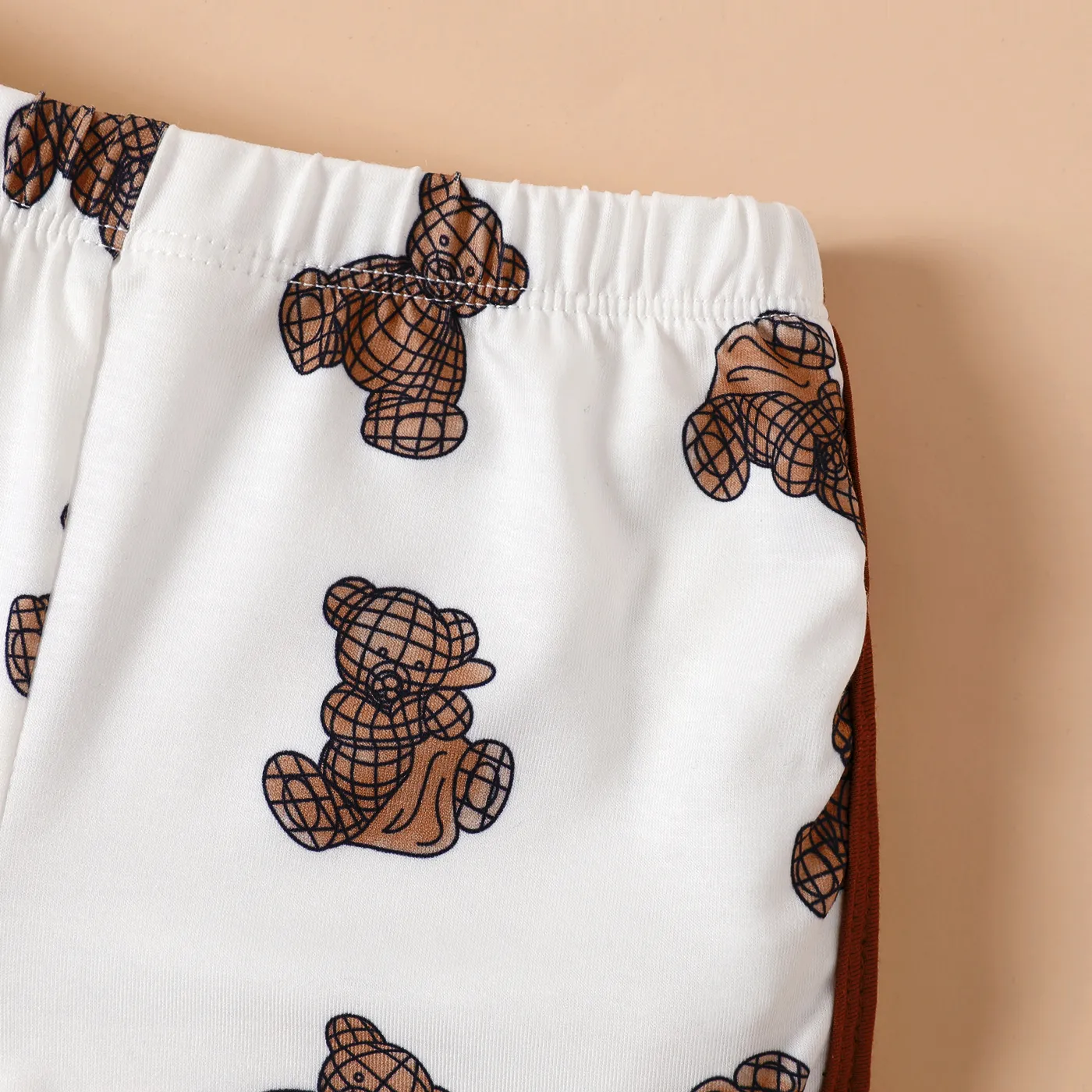 2pcs Baby Boy Naia™ Allover Bear Print Short-sleeve Tee and Dolphin Shorts Set  image 5