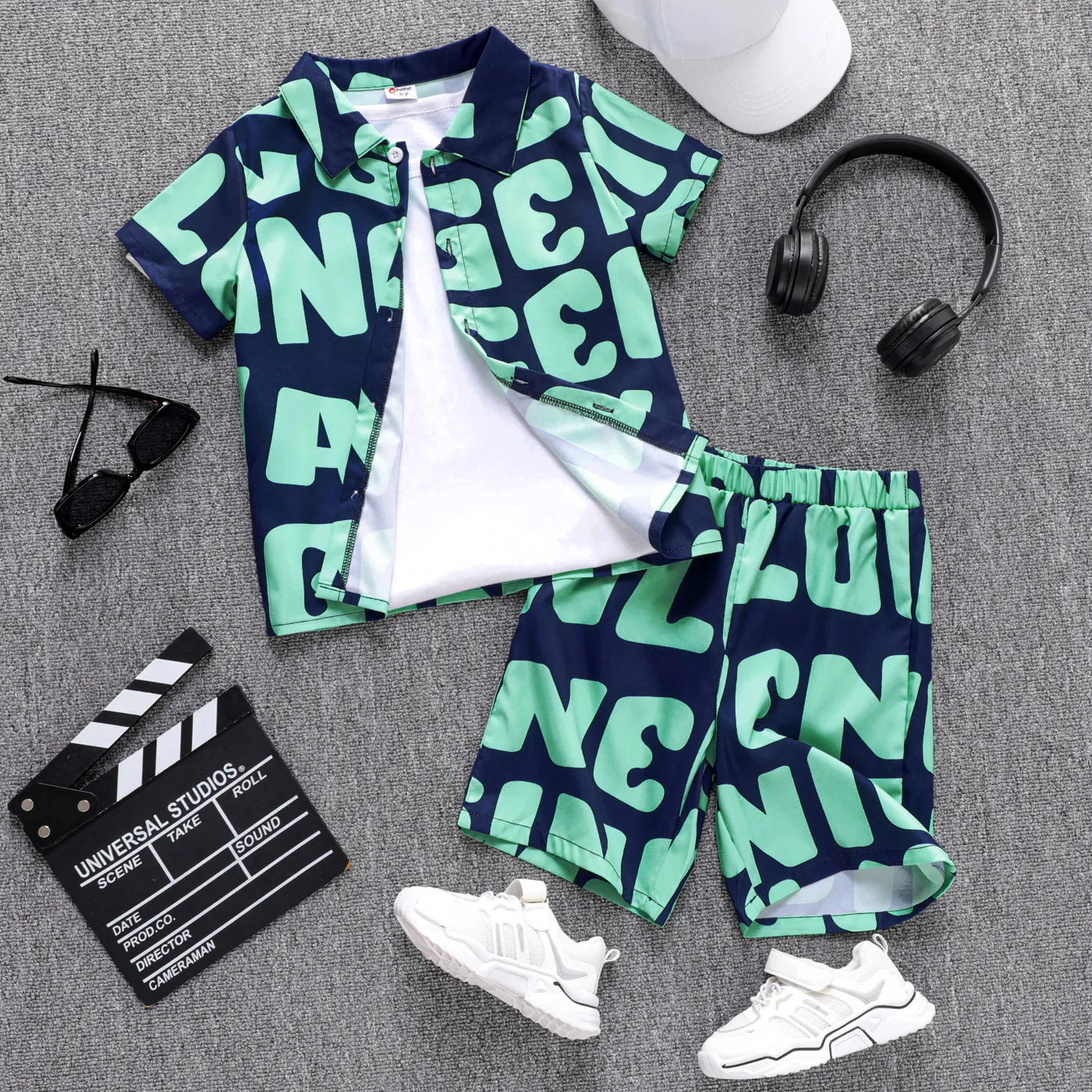 2pcs Kid Boy Allover Letter Print Short-sleeve Shirt and Shorts Set Green