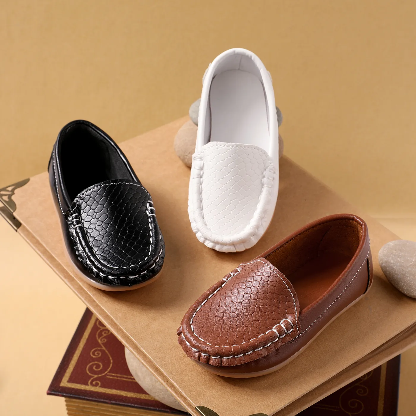 Toddler/Kid Soft Sole Non-slip Texture Solid Shoes  image 3