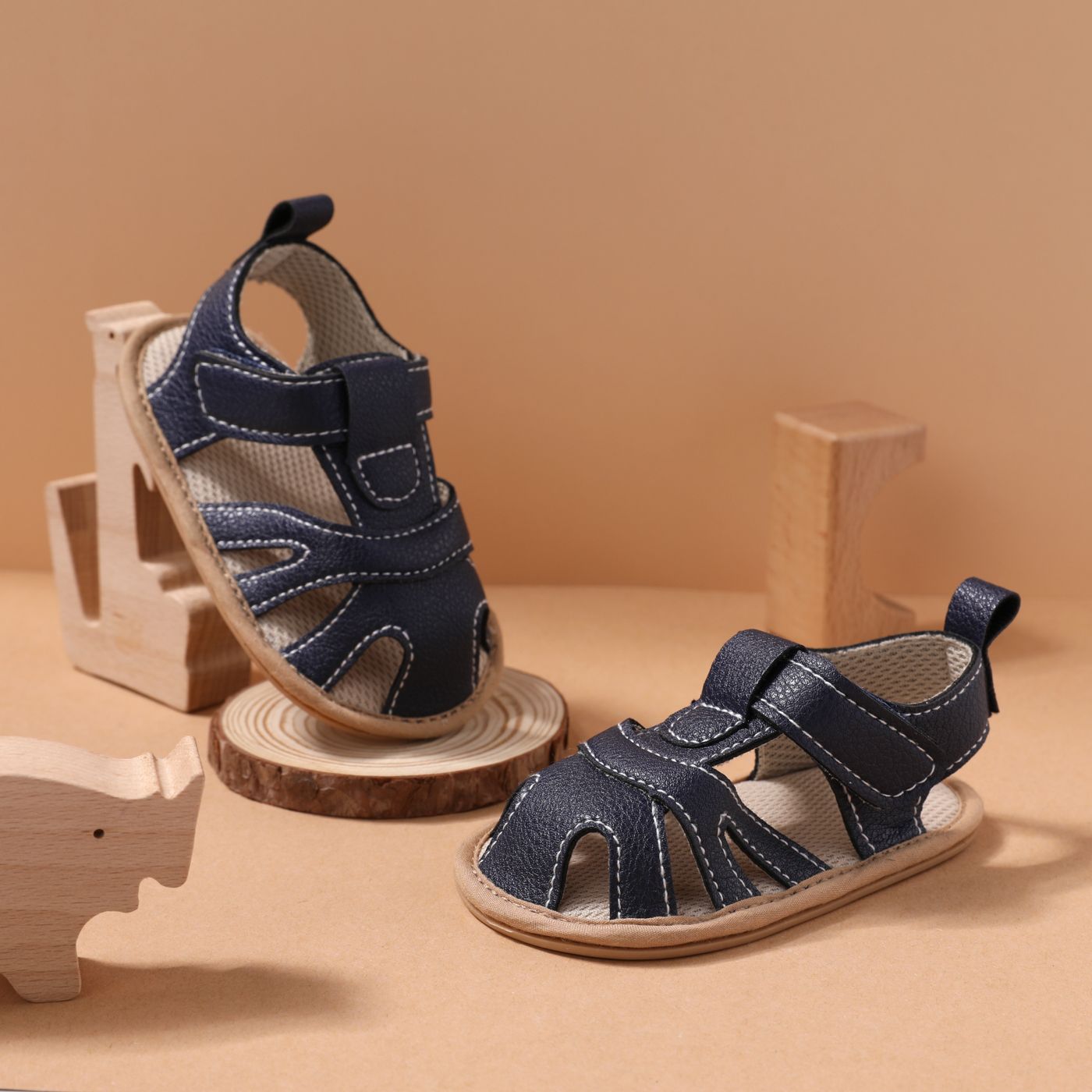 

Baby/Toddler Breathable Velcro Prewalker Sandals