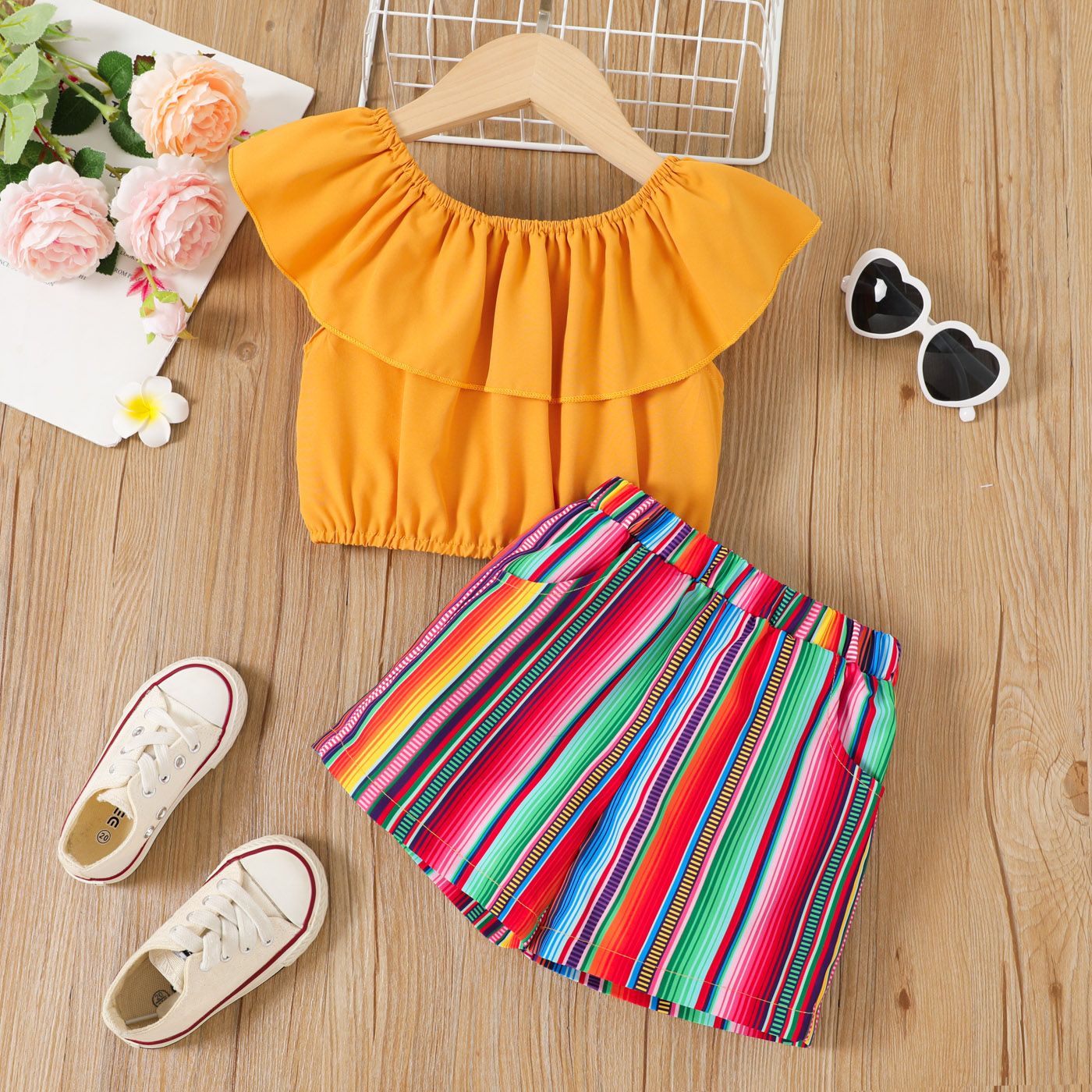 

2pcs Toddler Girl Ruffle Collar Top and Colorful Stripe Shorts Set