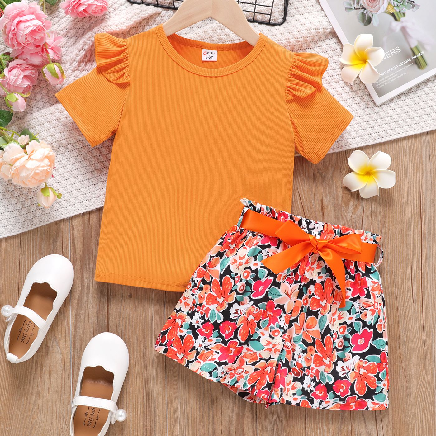 2pcs Kid Girl Ruffled Short-sleeve Tee And Floral Print Belted Shorts Set