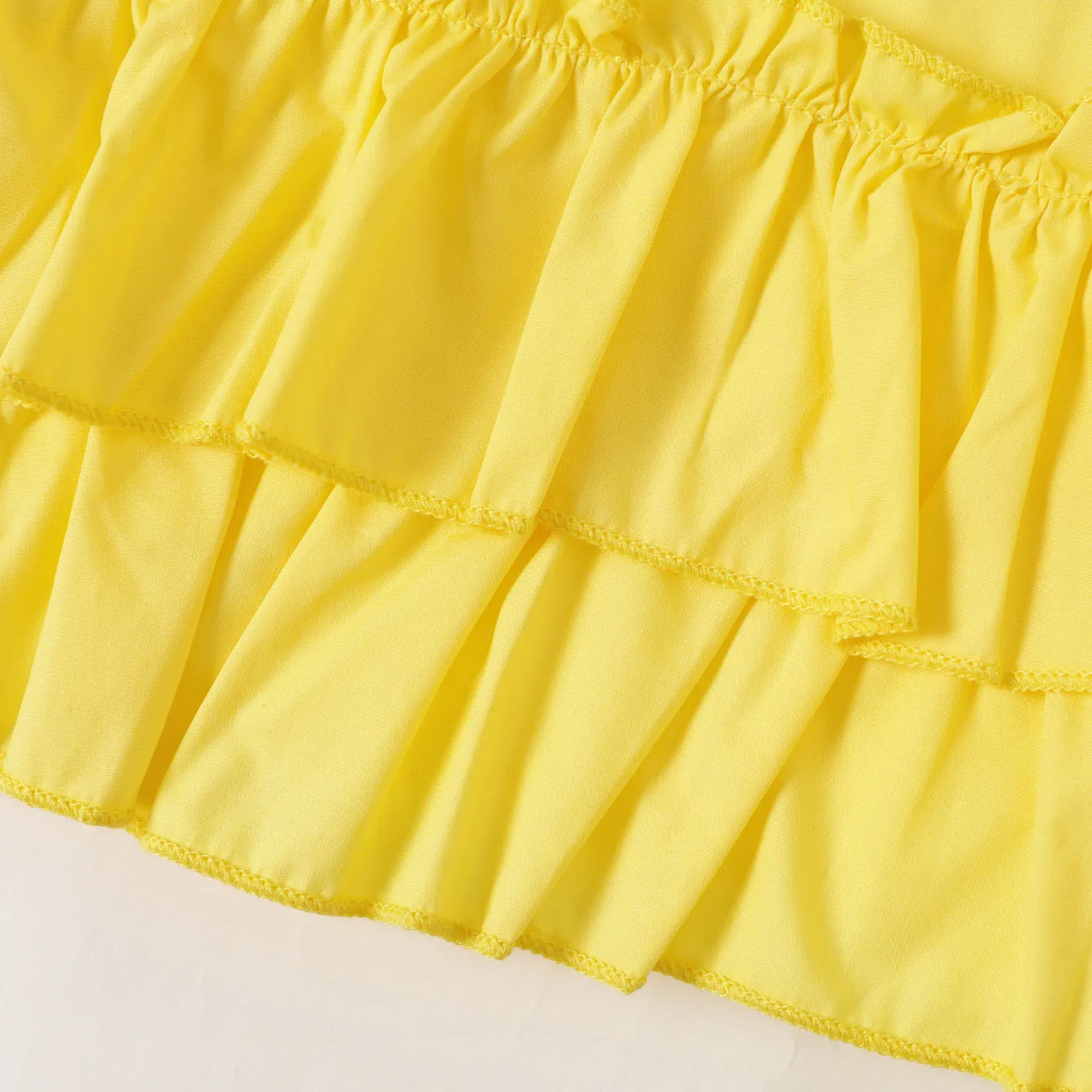 2pcs Baby Girl 100% Cotton Ruffle Hem Knot Shoulder Cami Top and Sunflower Print Ruffled Shorts Set Yellow image 4