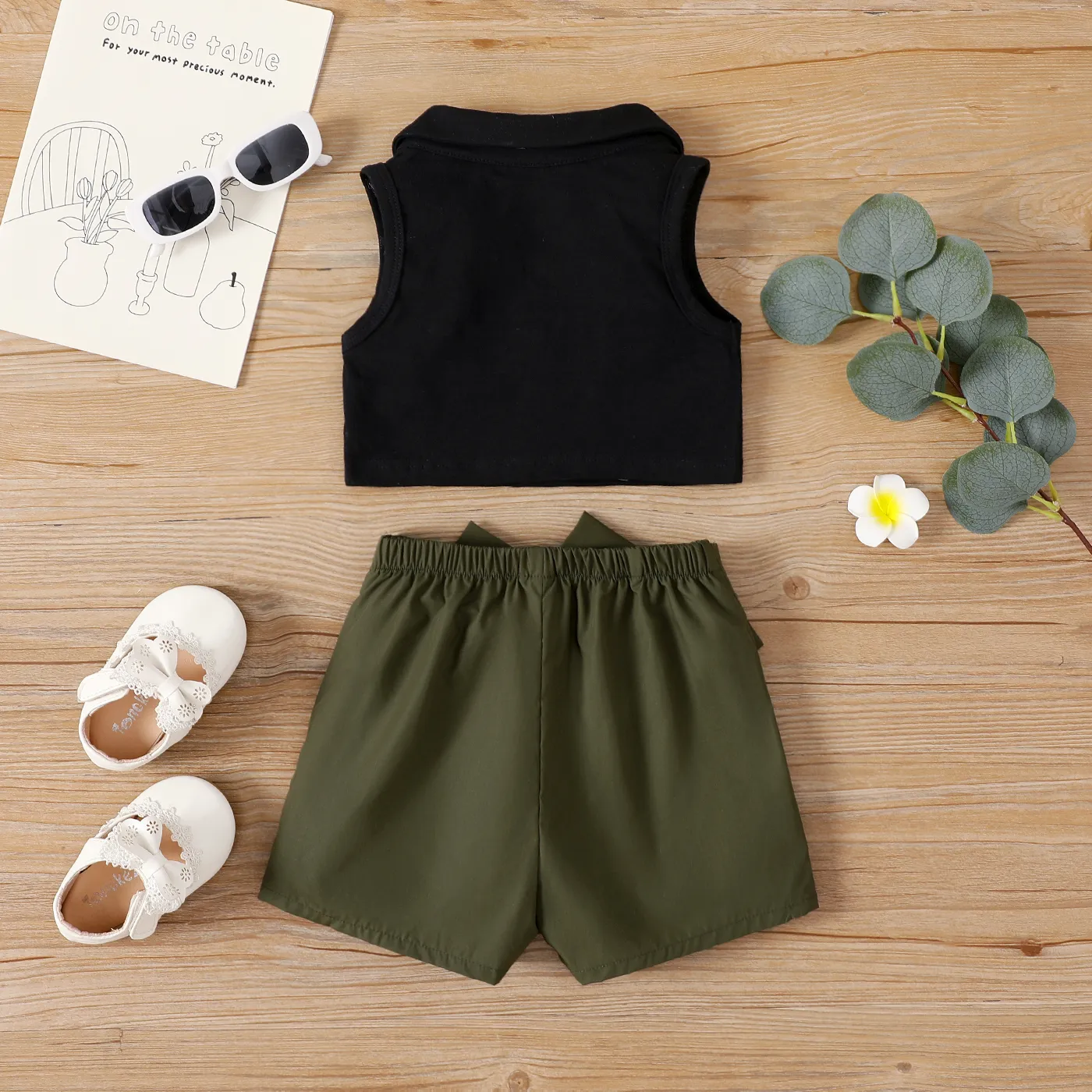 2pcs Baby Girl Letter Print Notched Neckline Collared Tank Top and Belted Shorts Set  ColorBlock image 2