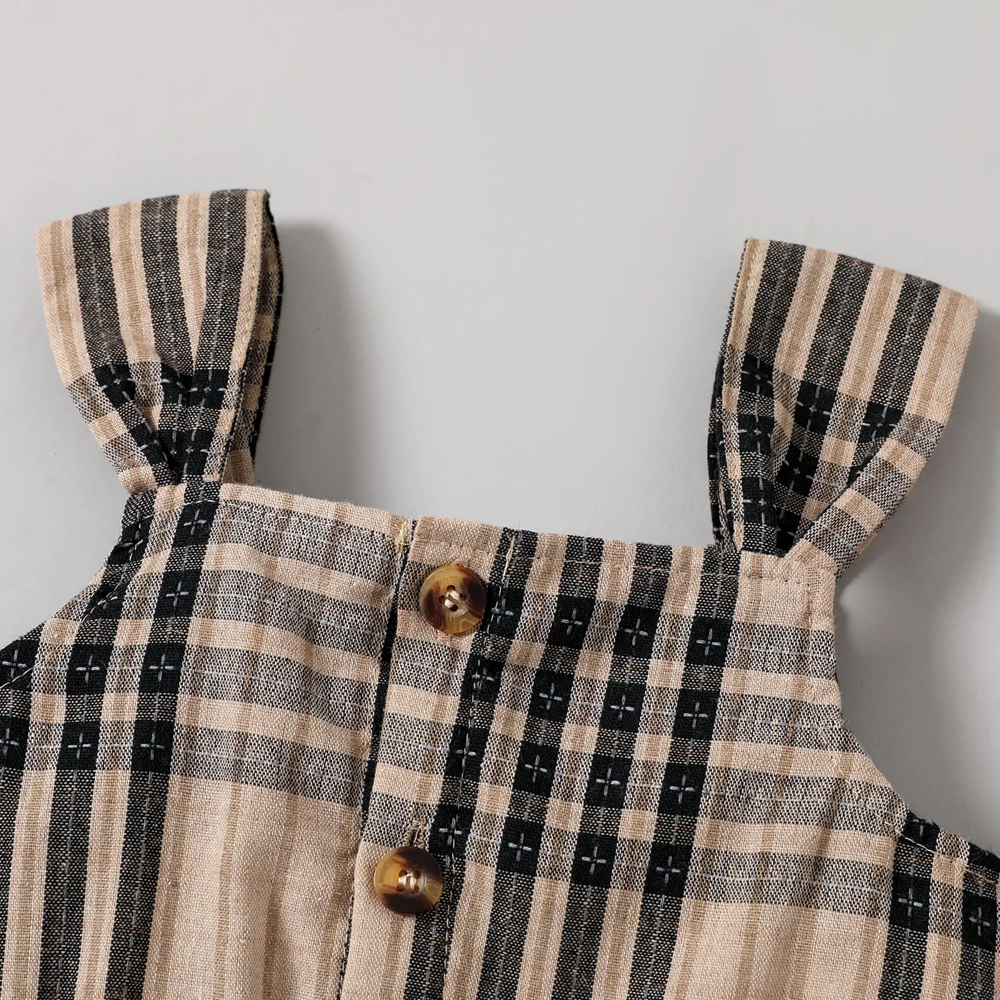 2pcs Toddler Girl Ruffle Hem Plaid Camisole and Pants Set   image 4