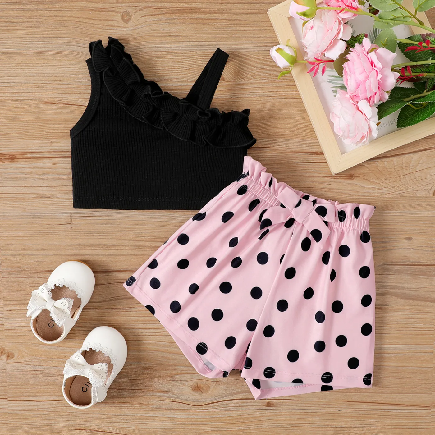 2pcs Baby Girl Ruffled One-Shoulder Cami Top and Naia™ Polka Dots Shorts Set 