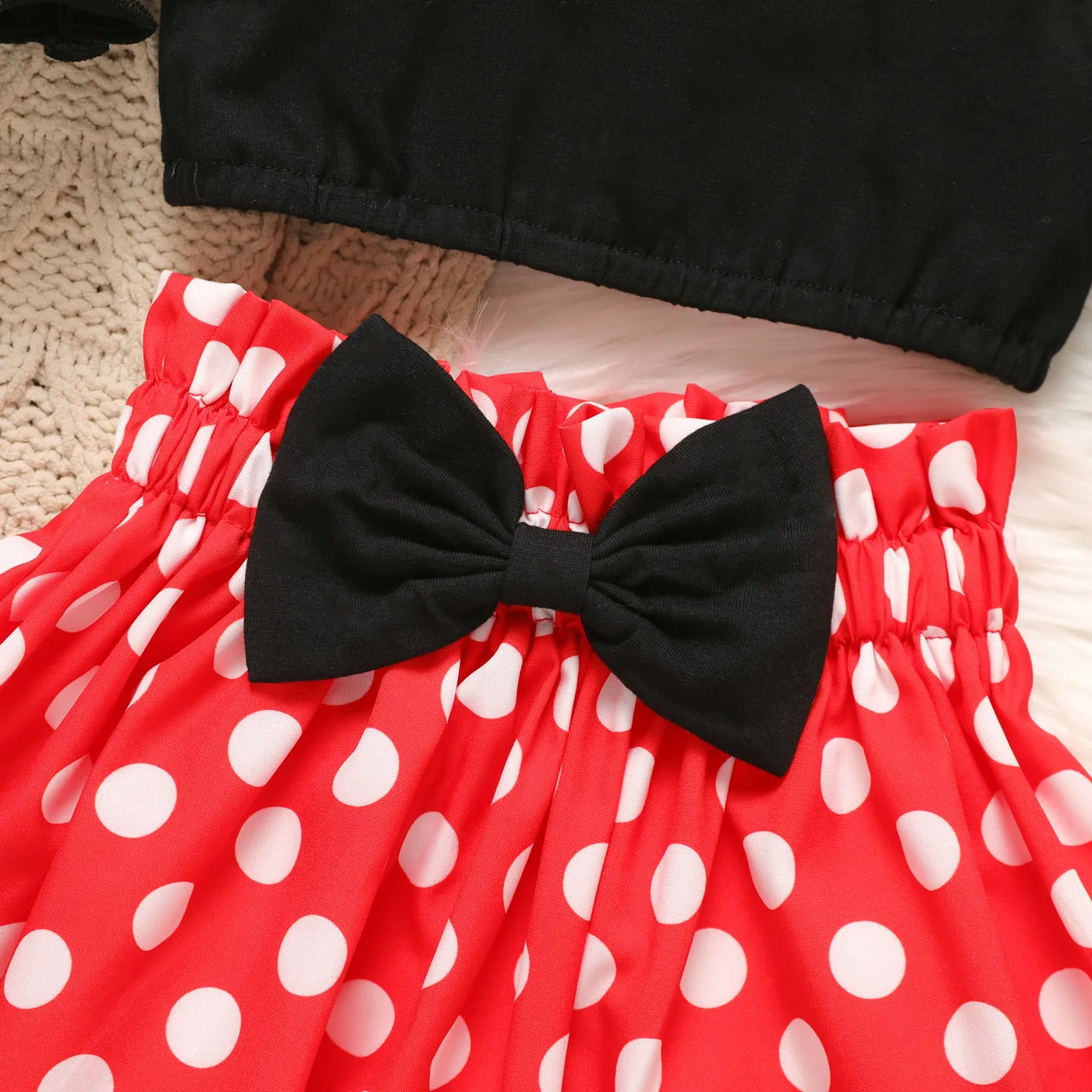 3pcs Baby Girl 95% Cotton Cold Shoulder Cami Top and Bow Front Polka Dots Skirt & Headband Set  image 4