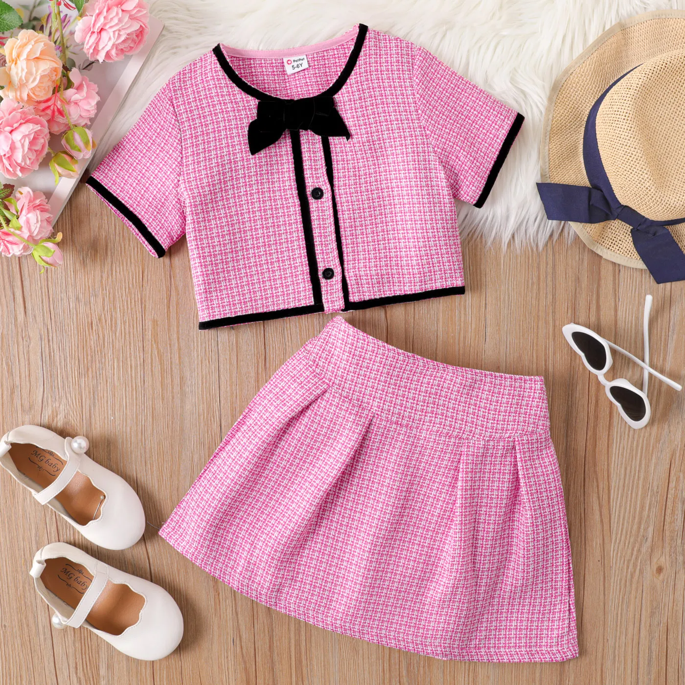 2pcs Kid Girl Bow Tie Decor Button Front Pink Tweed Top and Skirt Set 