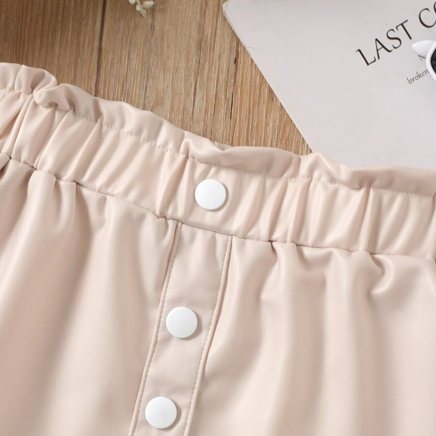 Kid Girl Solid Ruffled Shorts  Apricot image 4