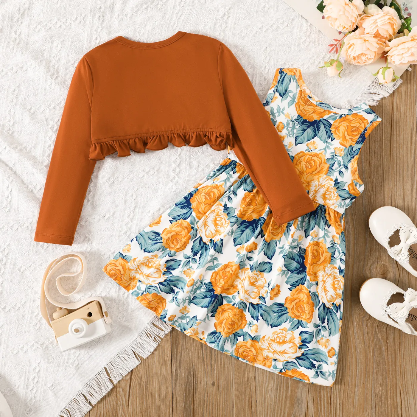 2pcs Toddler Girl Ruffled Cardigan and Allover Floral Print Tank Dress Set  YellowBrown image 5