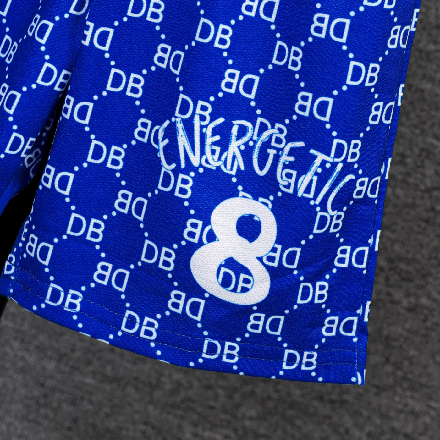 2pcs Kid Boy Letters Print Short-sleeve Tee and Shorts Set  image 4