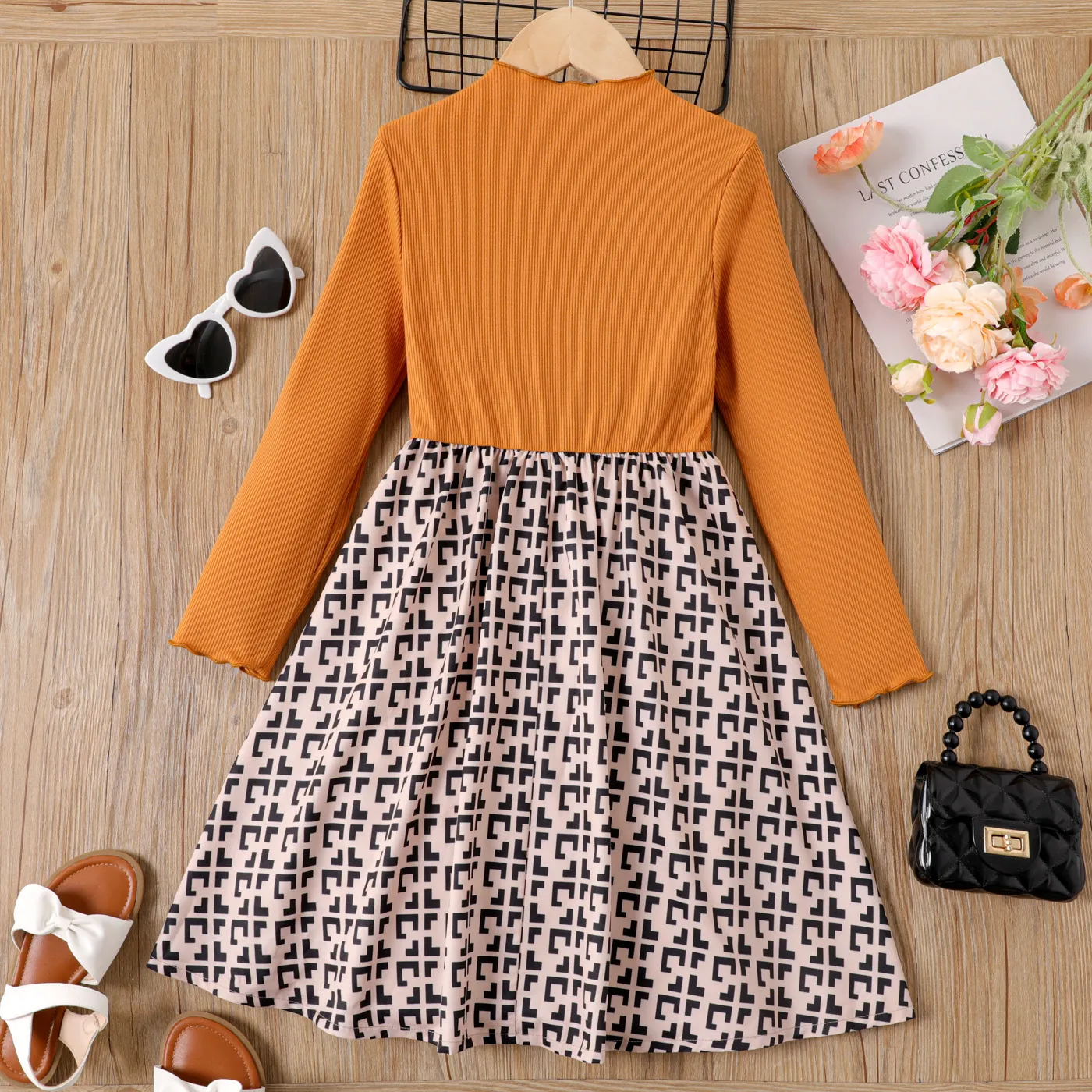 Kid Girl Bow Decor Geo Spliced Rib-knit 2 In 1 Long-sleeve Dress  YellowBrown image 4